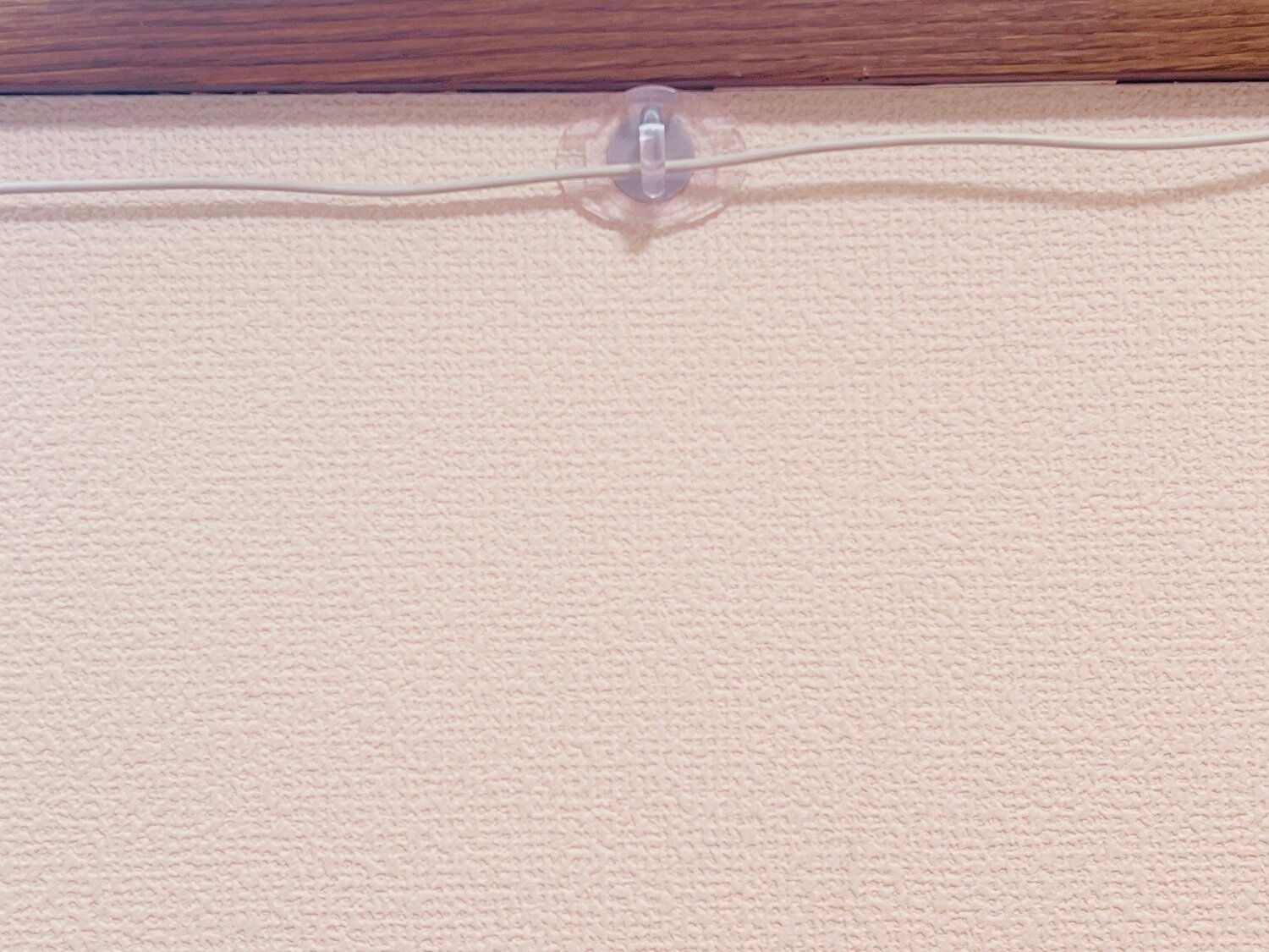 ダイソーで見つけた「きれいにはがせる天デコフック」は優れもの!