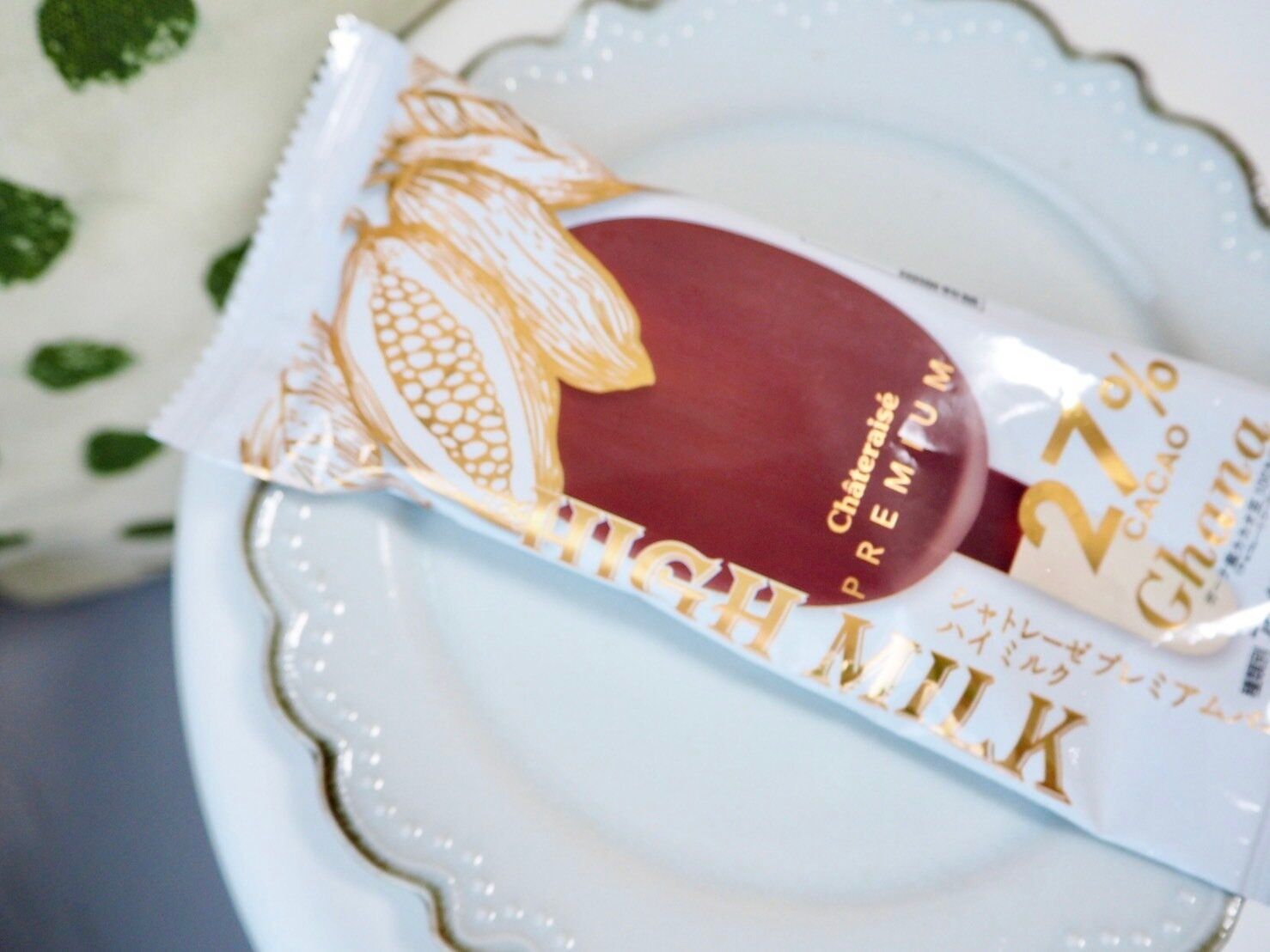 シャトレーゼ「Chateraise PREMIUM BAR HIGH MILK」商品写真