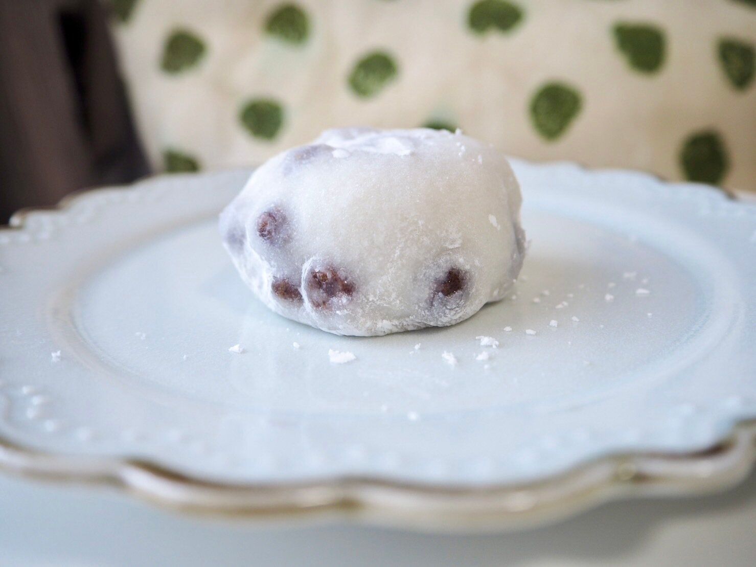 シャトレーゼ「白州名水 塩豆大福」商品写真