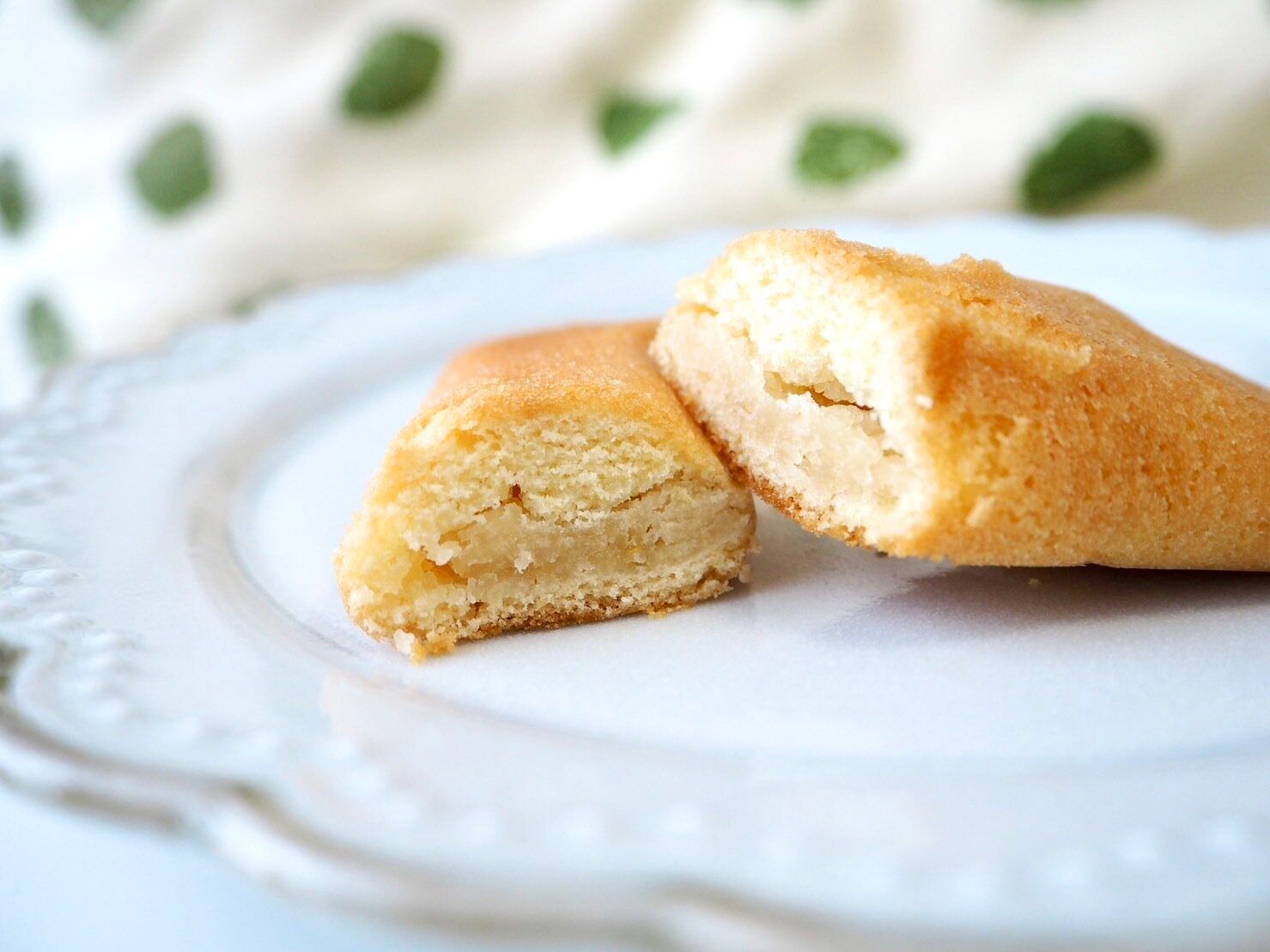 シャトレーゼ「梨恵夢　瀬戸内レモン」断面写真