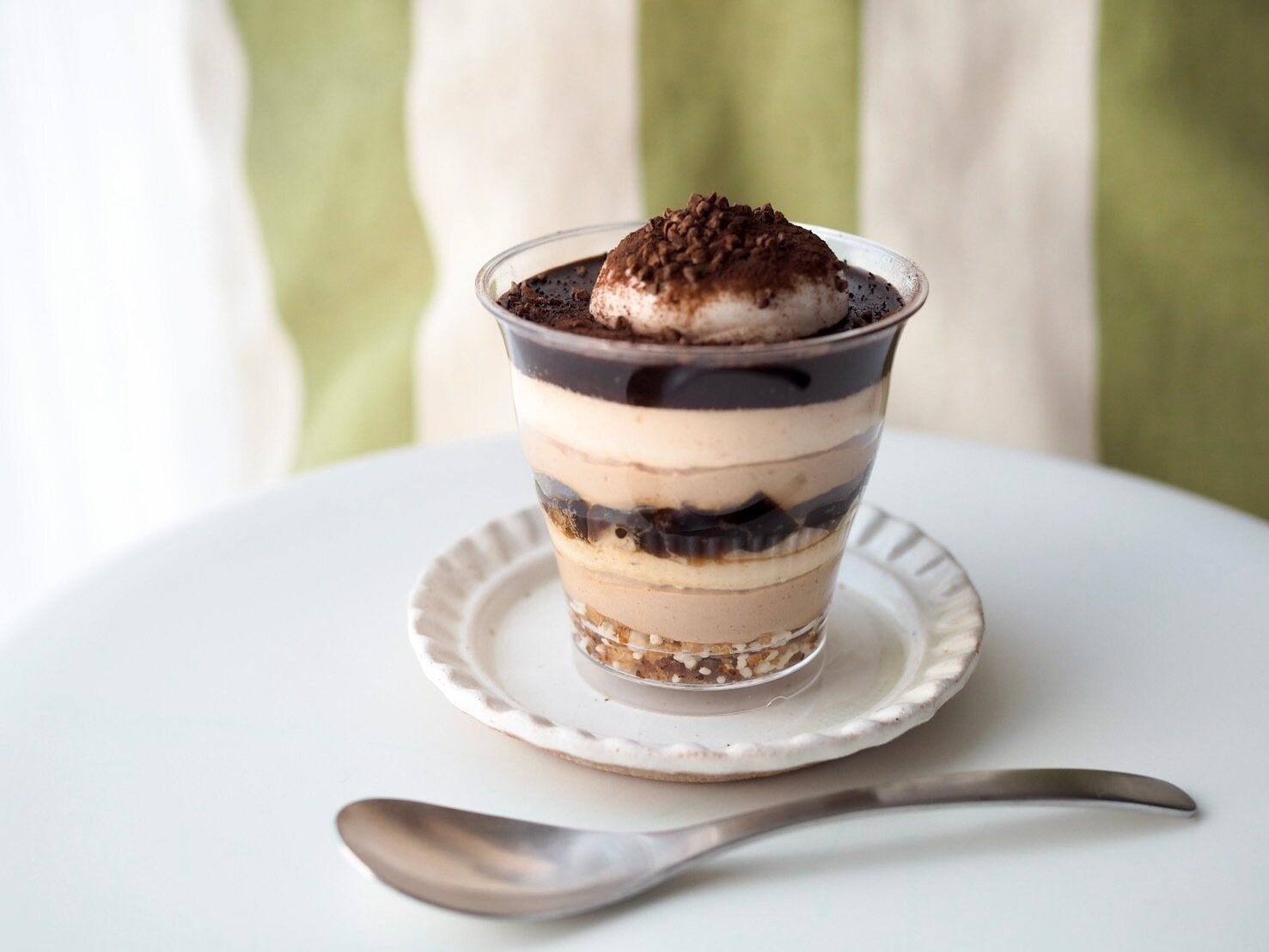 シャトレーゼ「Dessertパルフェ ショコラ・キャラメル」商品写真