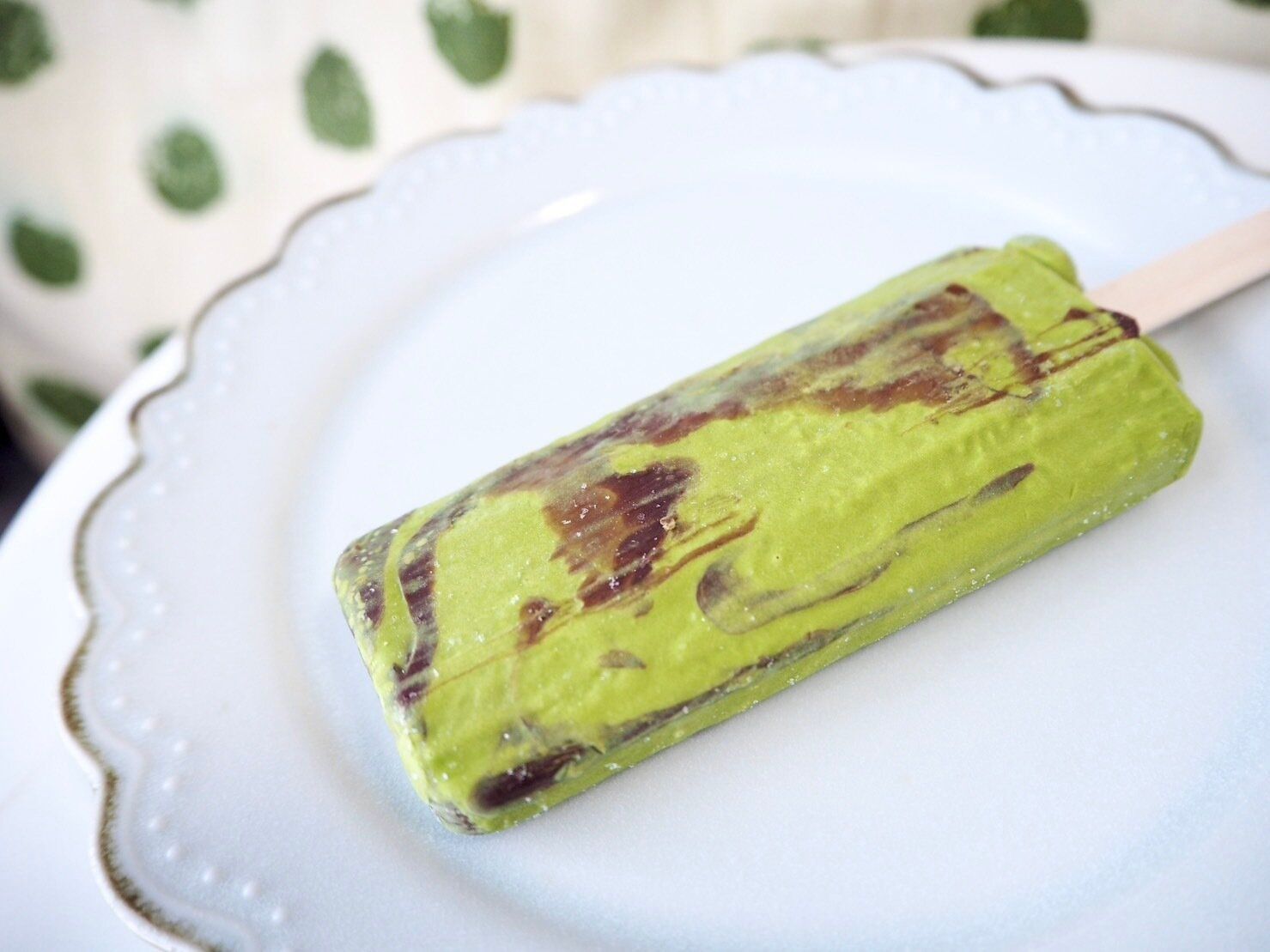 シャトレーゼ「大人のチョコバッキー 濃い抹茶」開封後写真