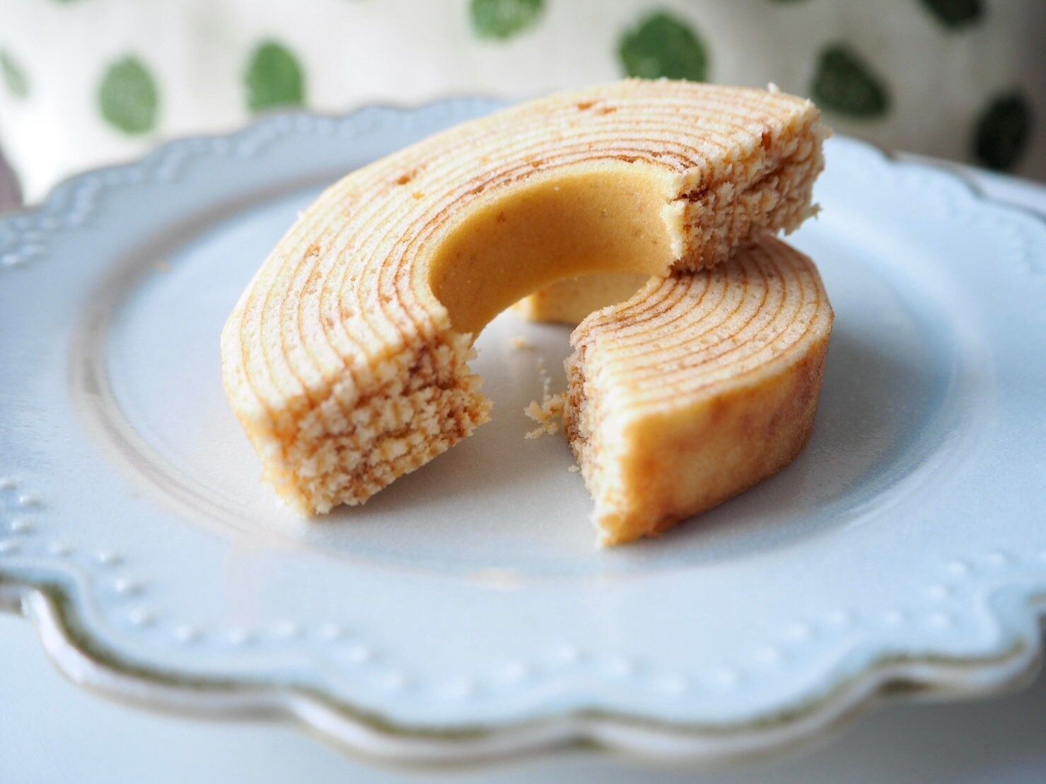 シャトレーゼ「無添加バウムクーヘン　すこやかの樹」断面写真