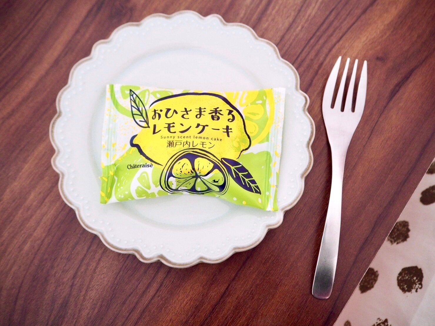 シャトレーゼ「おひさま香るレモンケーキ」商品写真