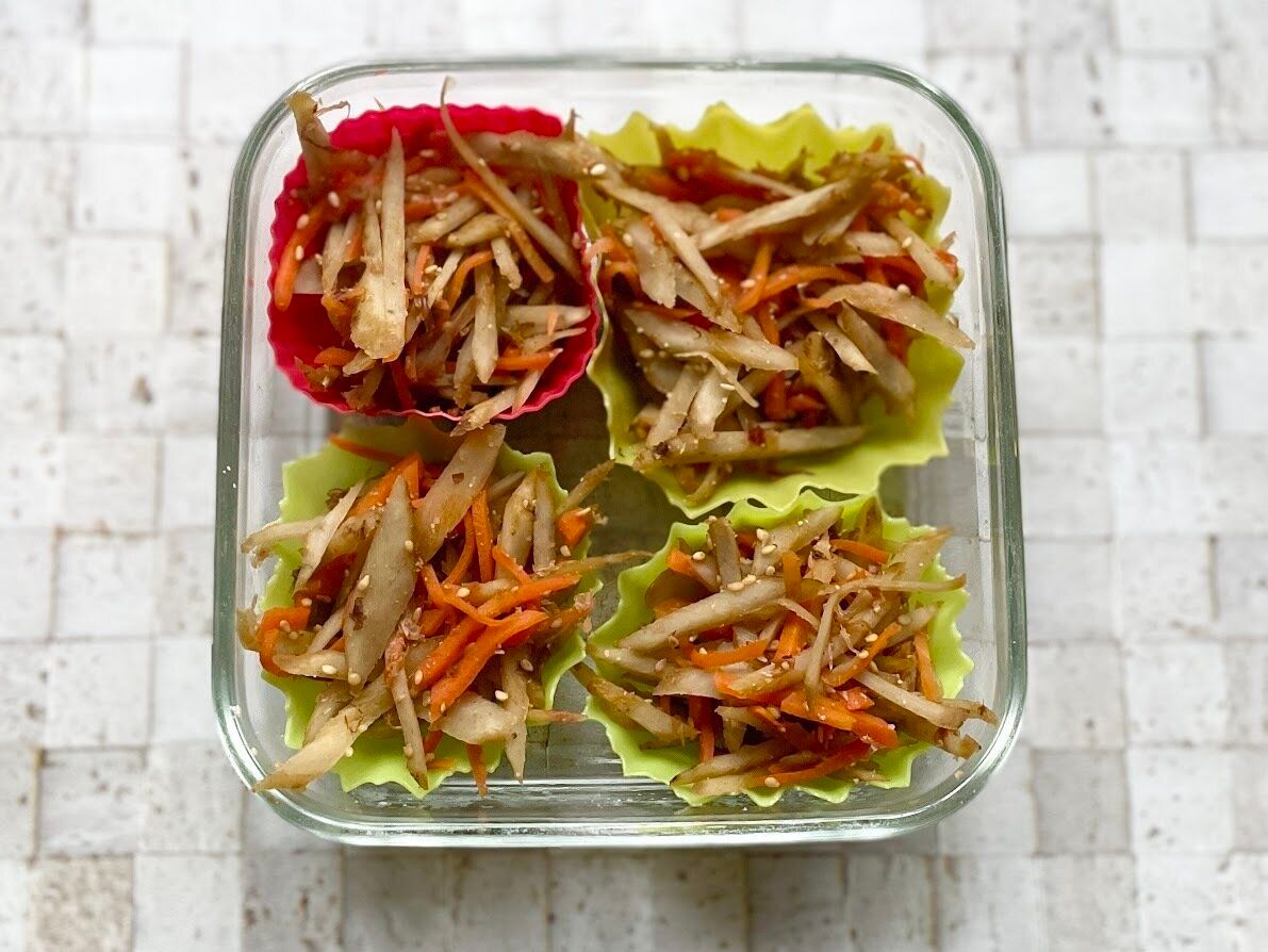 夕飯から取り分けた弁当のおかず