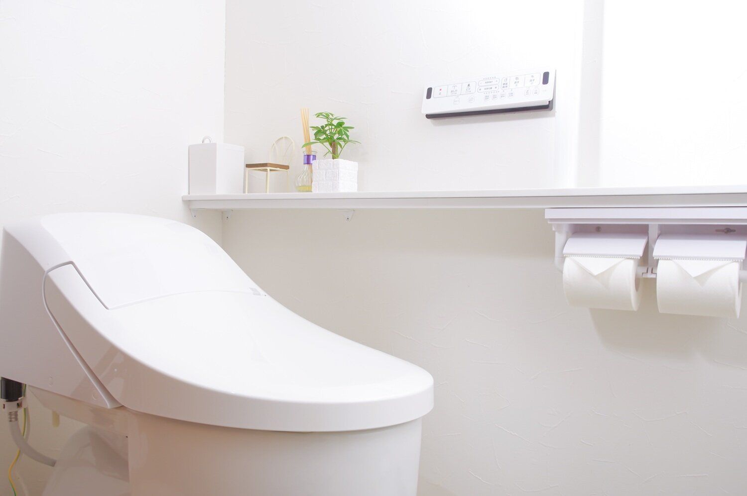 トイレで絶対やっちゃだめ!金運下がる NG風水・OK風水7選【Dr.コパの風水解説】