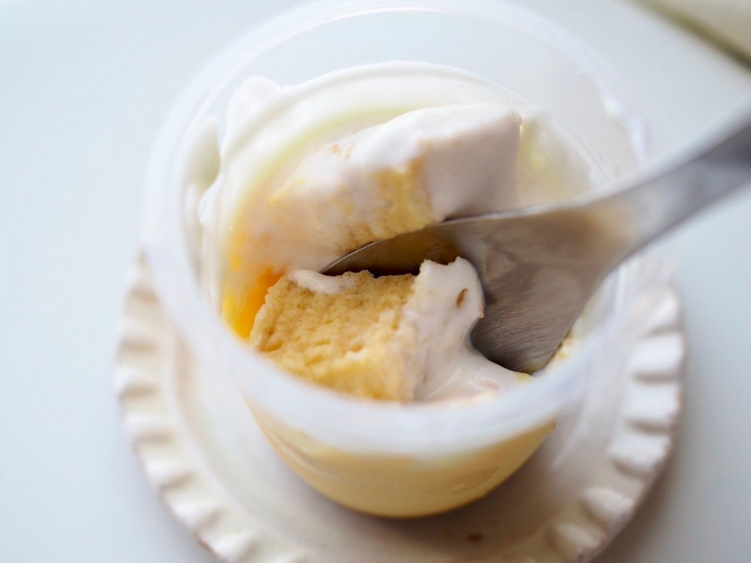 シャトレーゼ「バウムプリン」商品写真