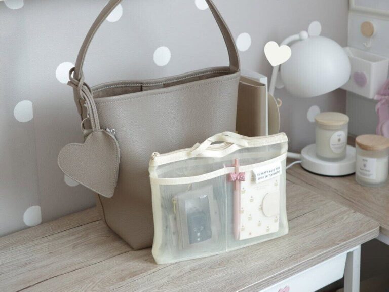 「どこの？」って聞かれることも多い！【ダイソー・キャンドゥ】「110円で買えたの超ラッキー」お出かけアイテム2選