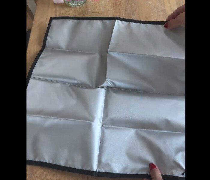 【セリア】優秀すぎ!保冷ランチクロス