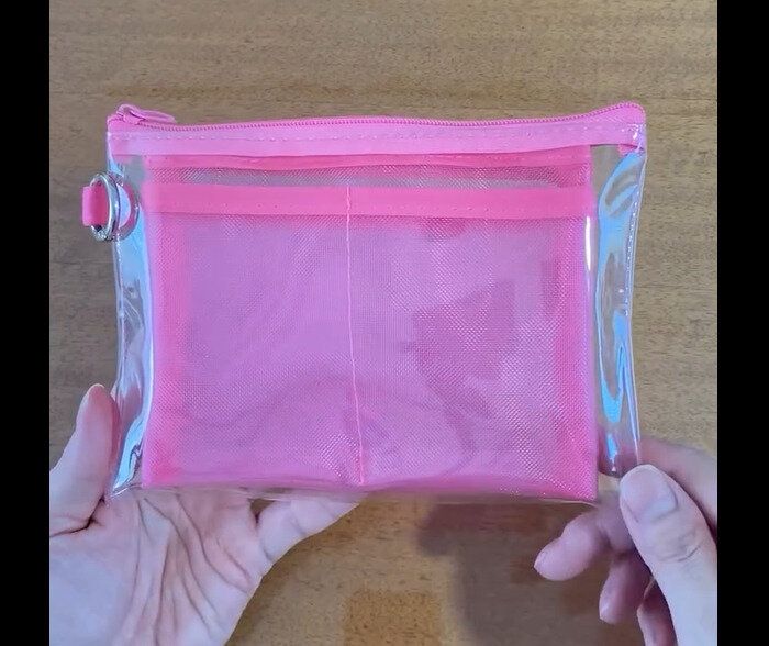 【キャンドゥ】推し活にぴったり！推し色クリアポーチ