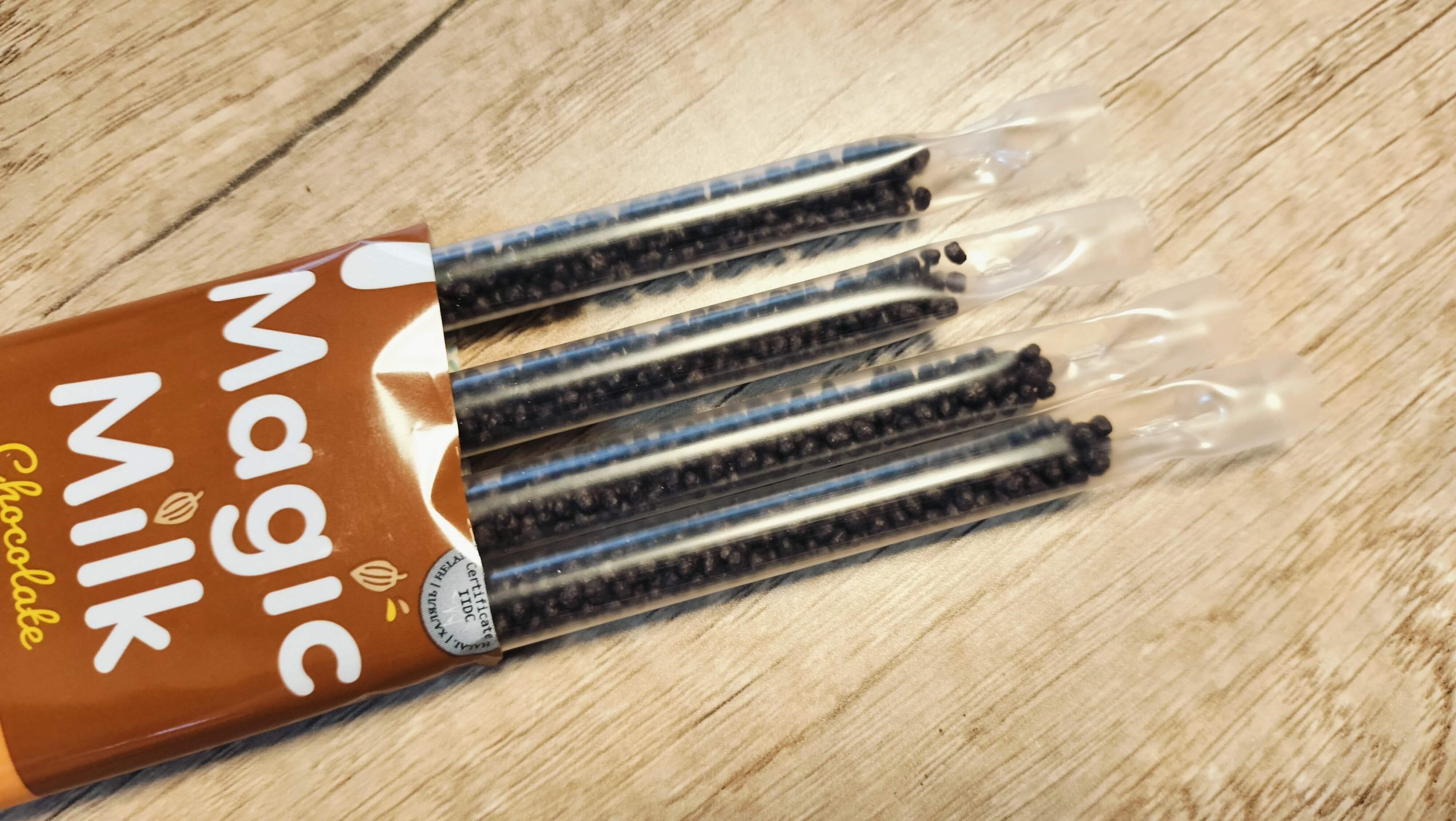 ストロー型のマジックミルク