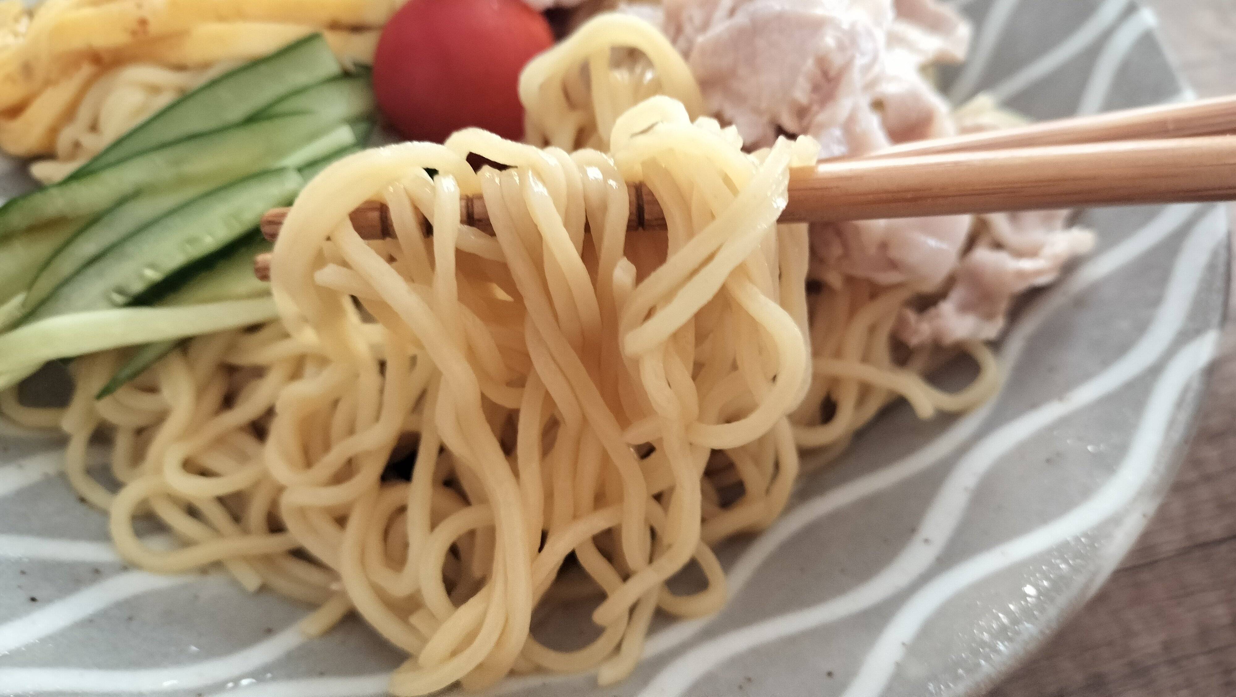 冷やし中華の麺