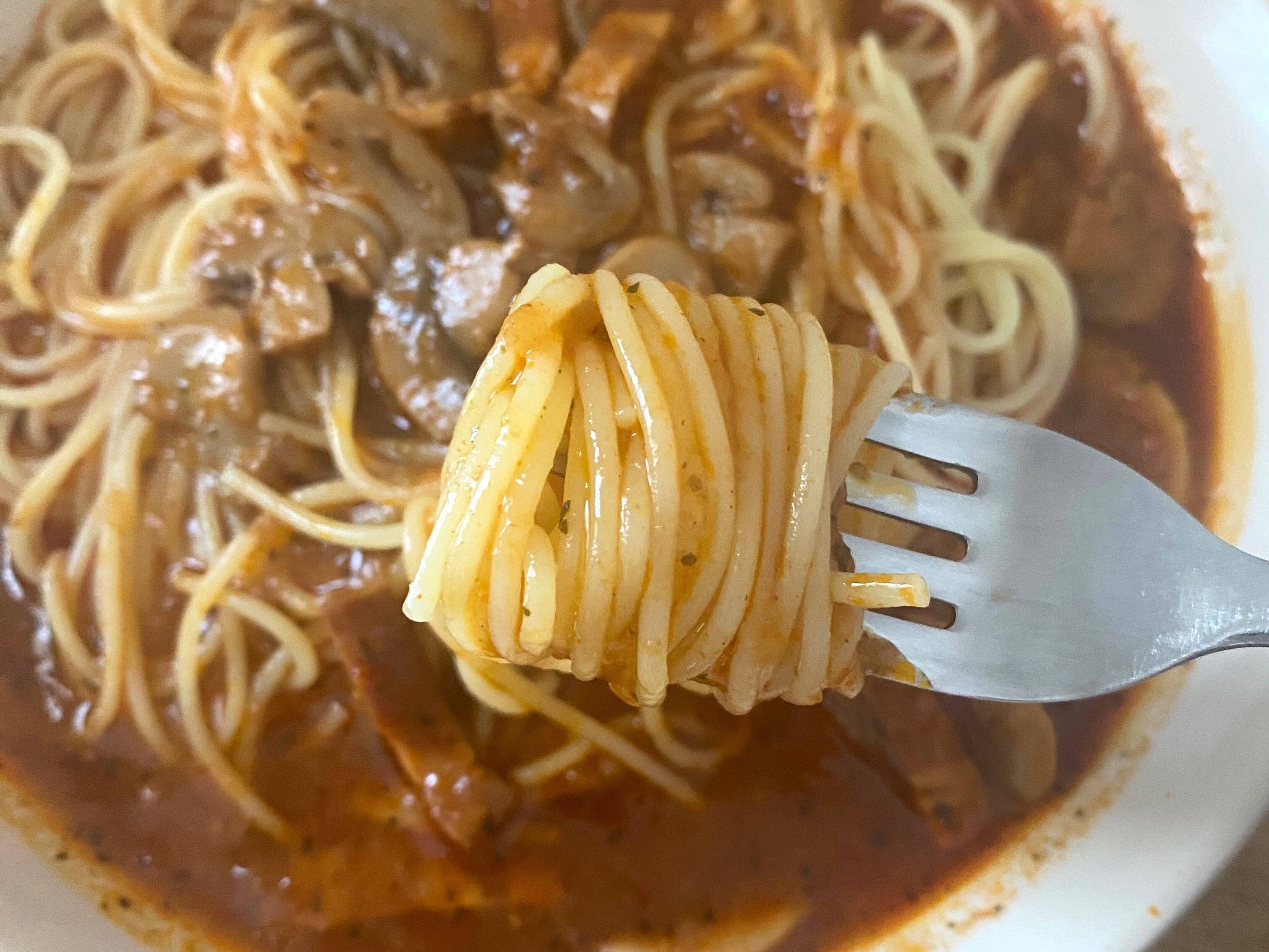 スープパスタ ガーリックチリトマト