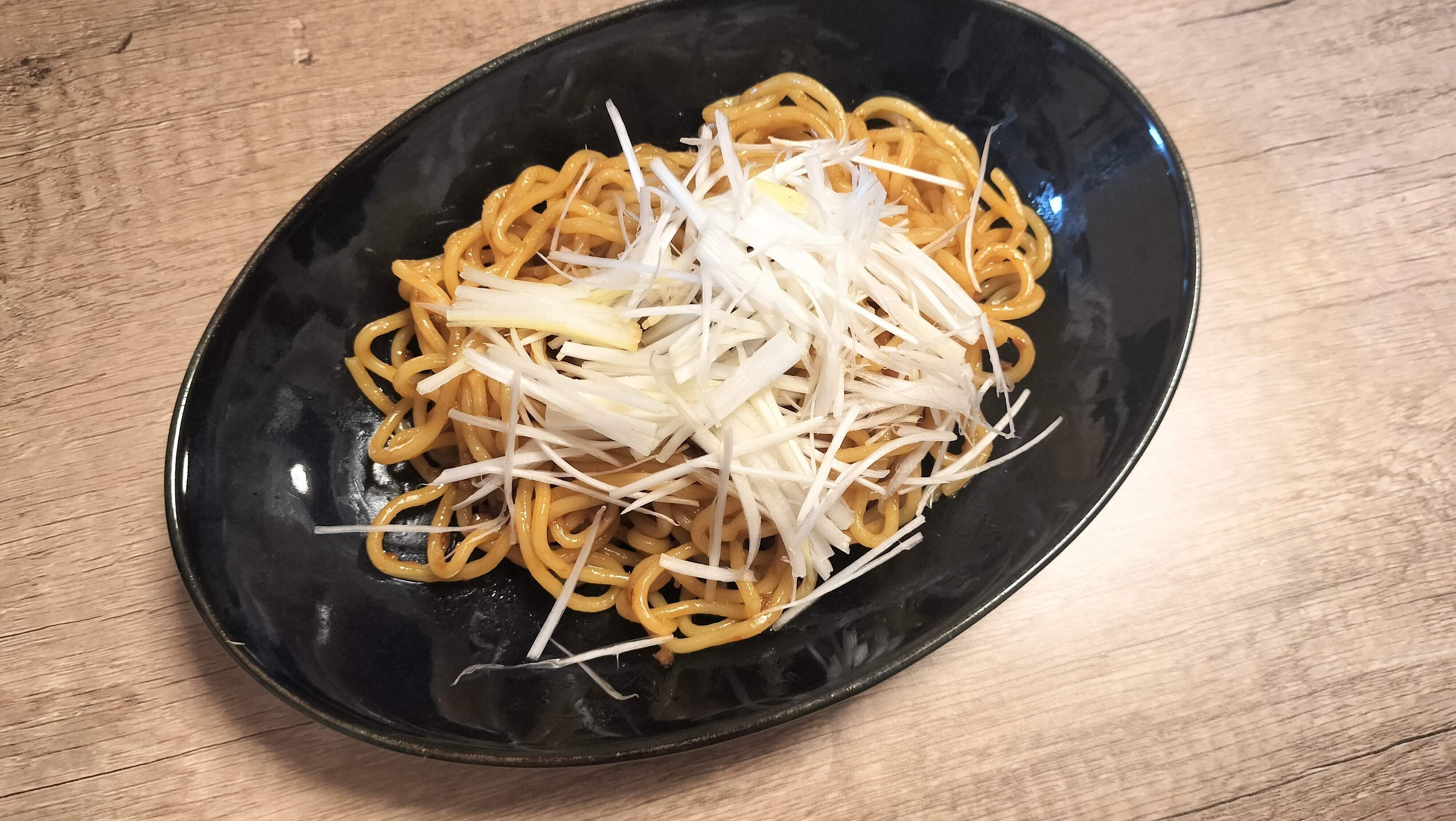 スタミナ麻辣辛まぜ麺