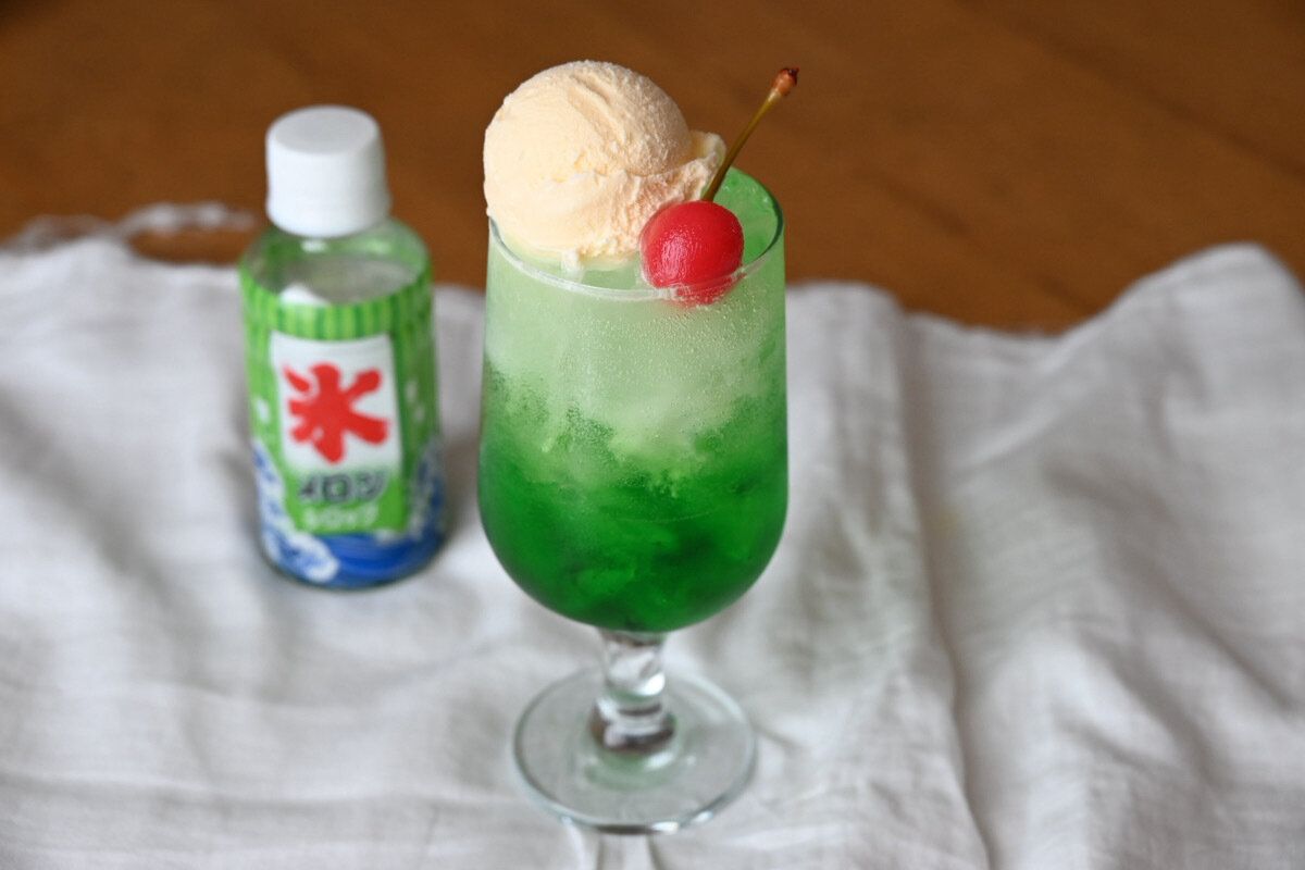 かき氷シロップのクリームソーダ