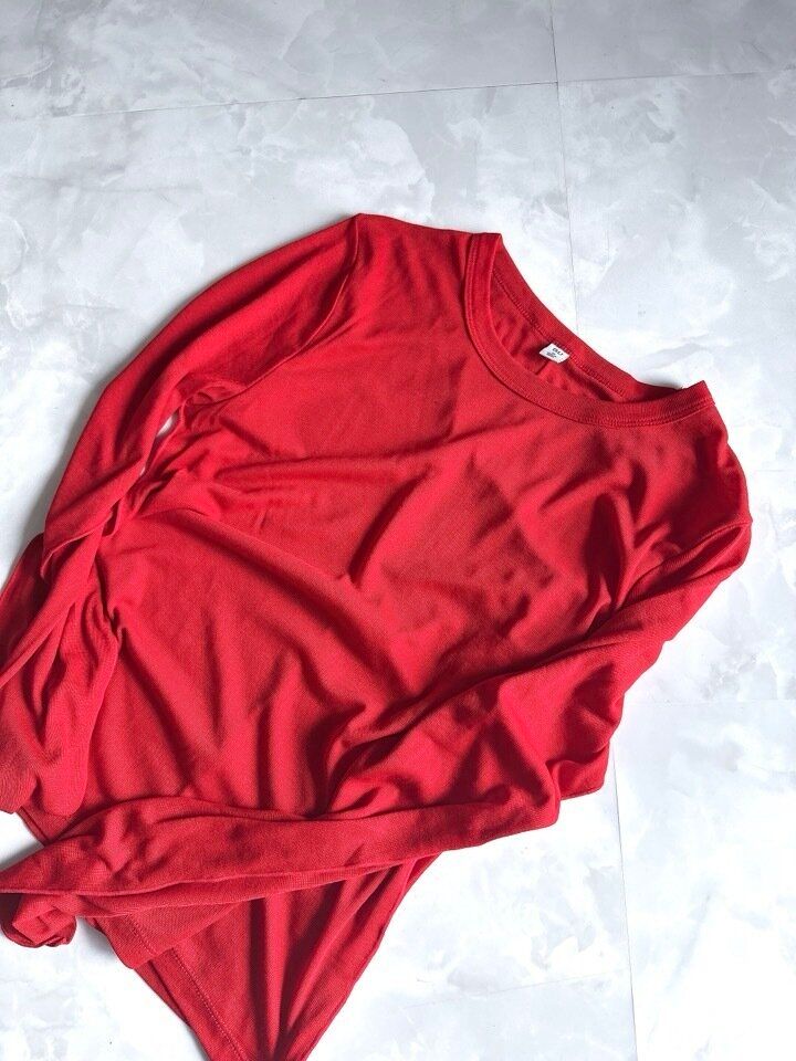 GU ソフトシアークルーネックT