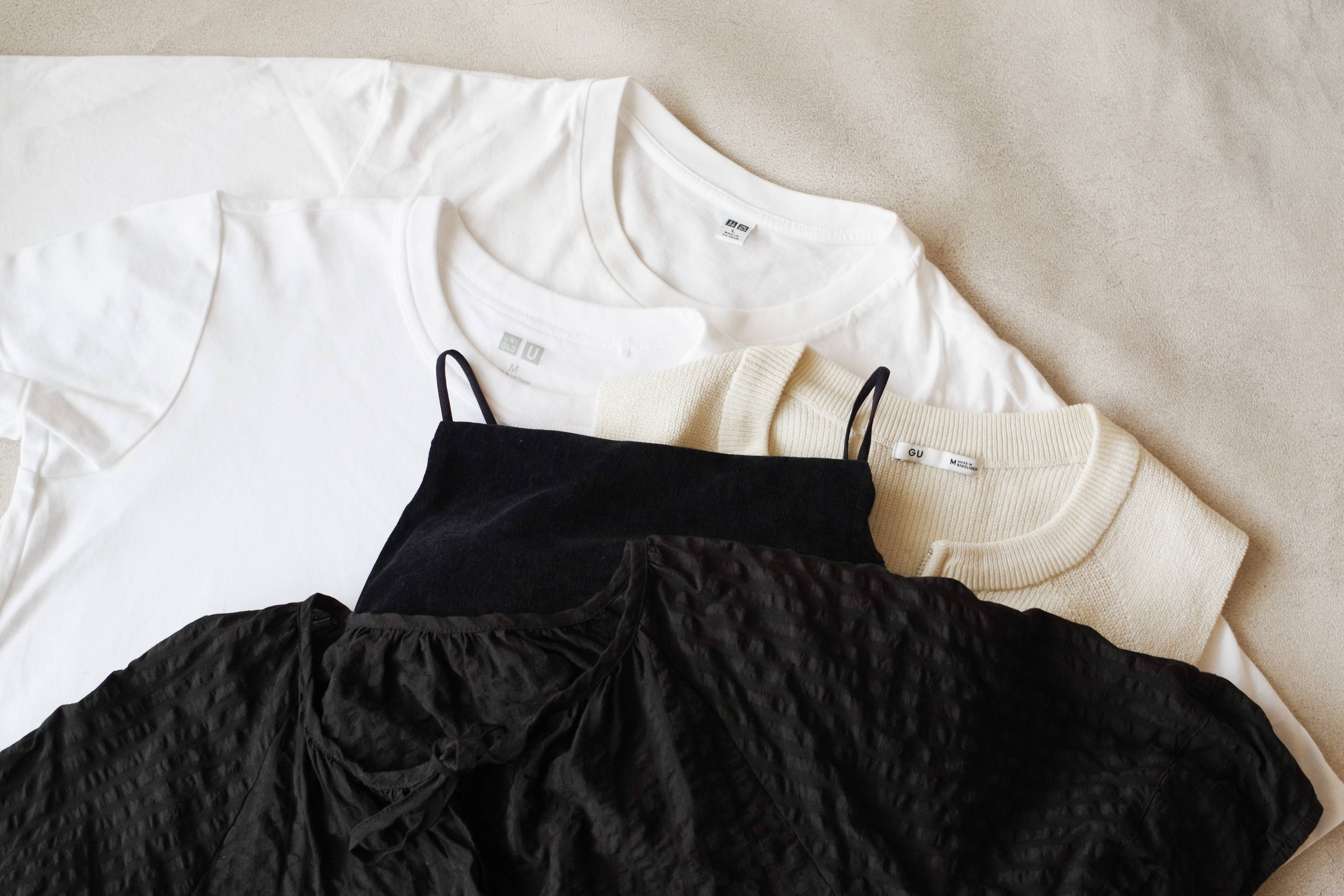 「迷ったら定番カラーを買って!」1枚買えば長く着回せる【ユニクロ&GU】の白&黒アイテム