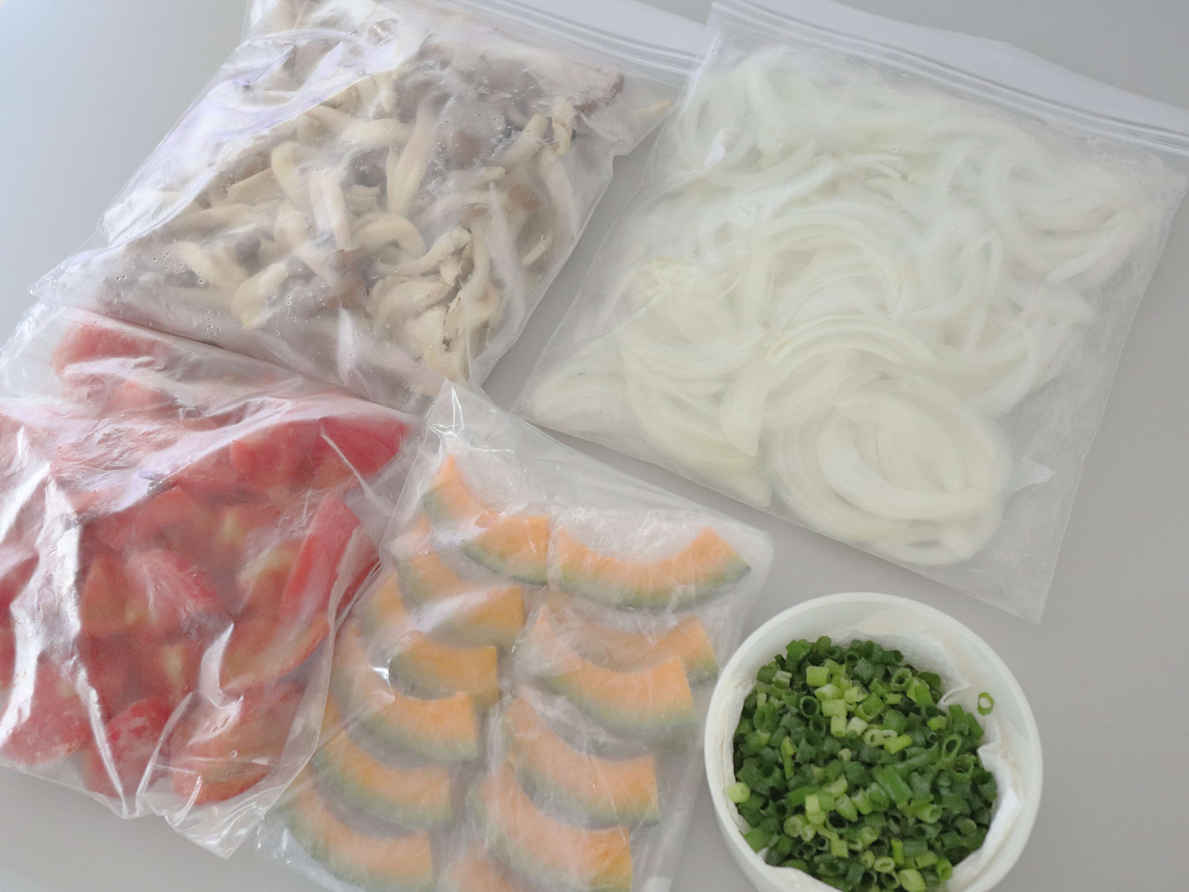 冷蔵より常温より冷凍保存が便利なんです！野菜のプロが常に冷凍ストックしている食材5選