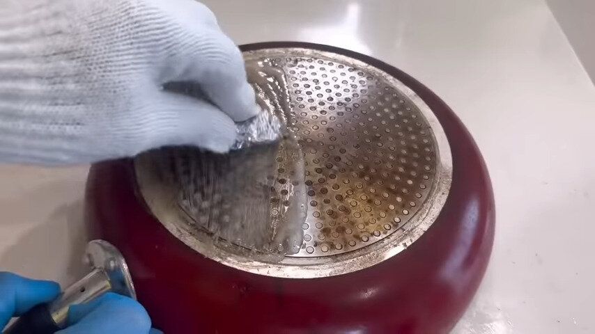 4.鍋のコゲの掃除