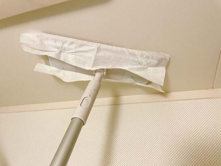 お風呂天井のカビを数分でやっつける！手間要らずのかんたん掃除方法