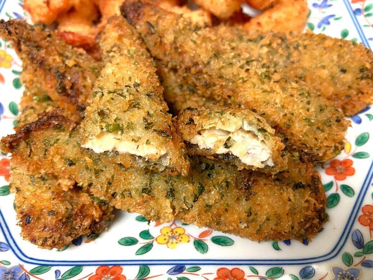 揚げたてのいわし磯辺スティック