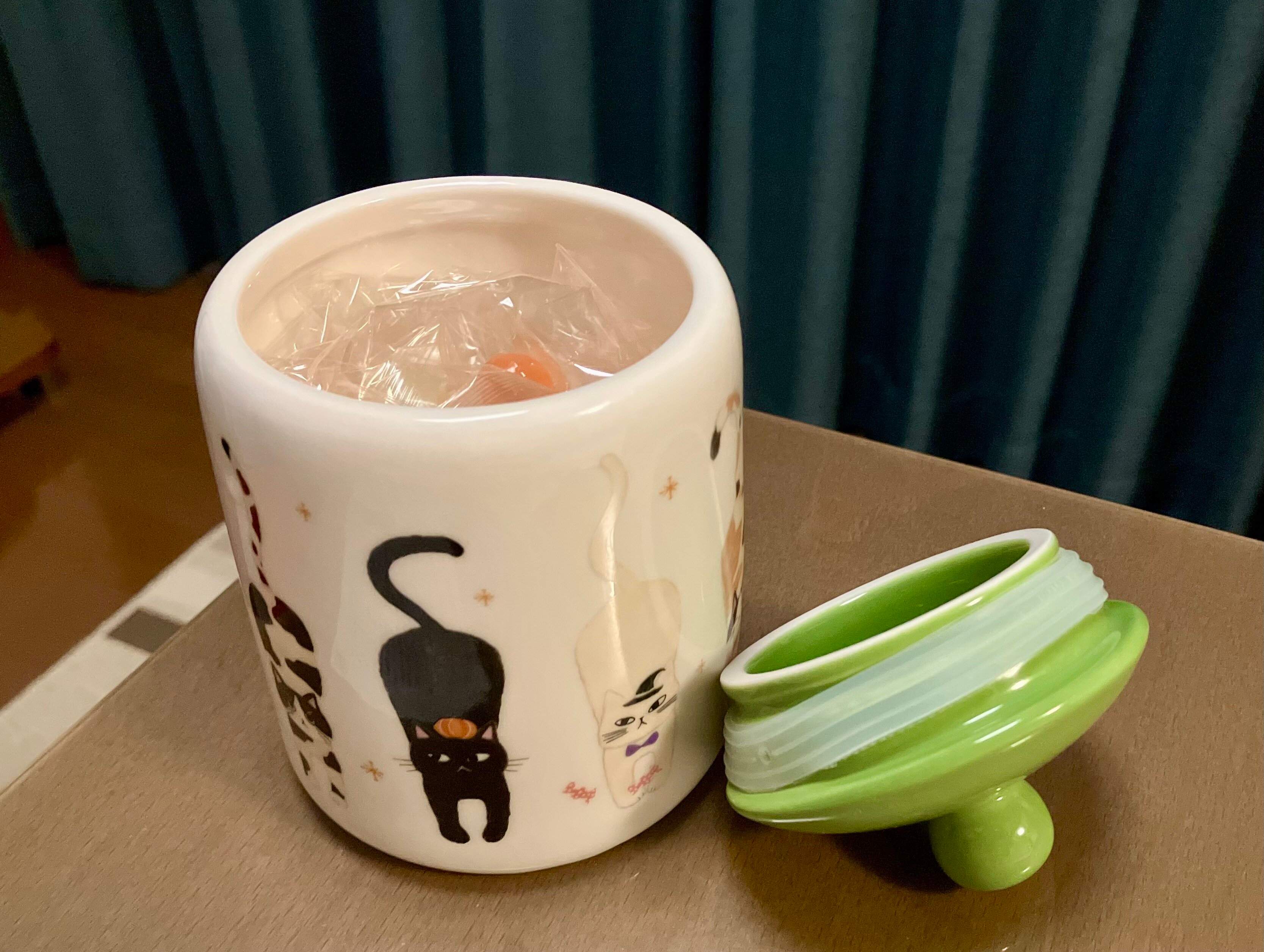 蓋を開けたところ