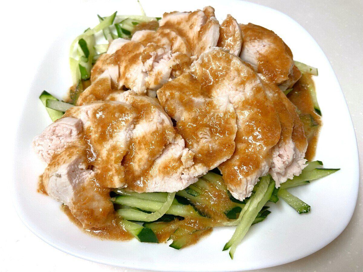 サラダにたっぷりかけて