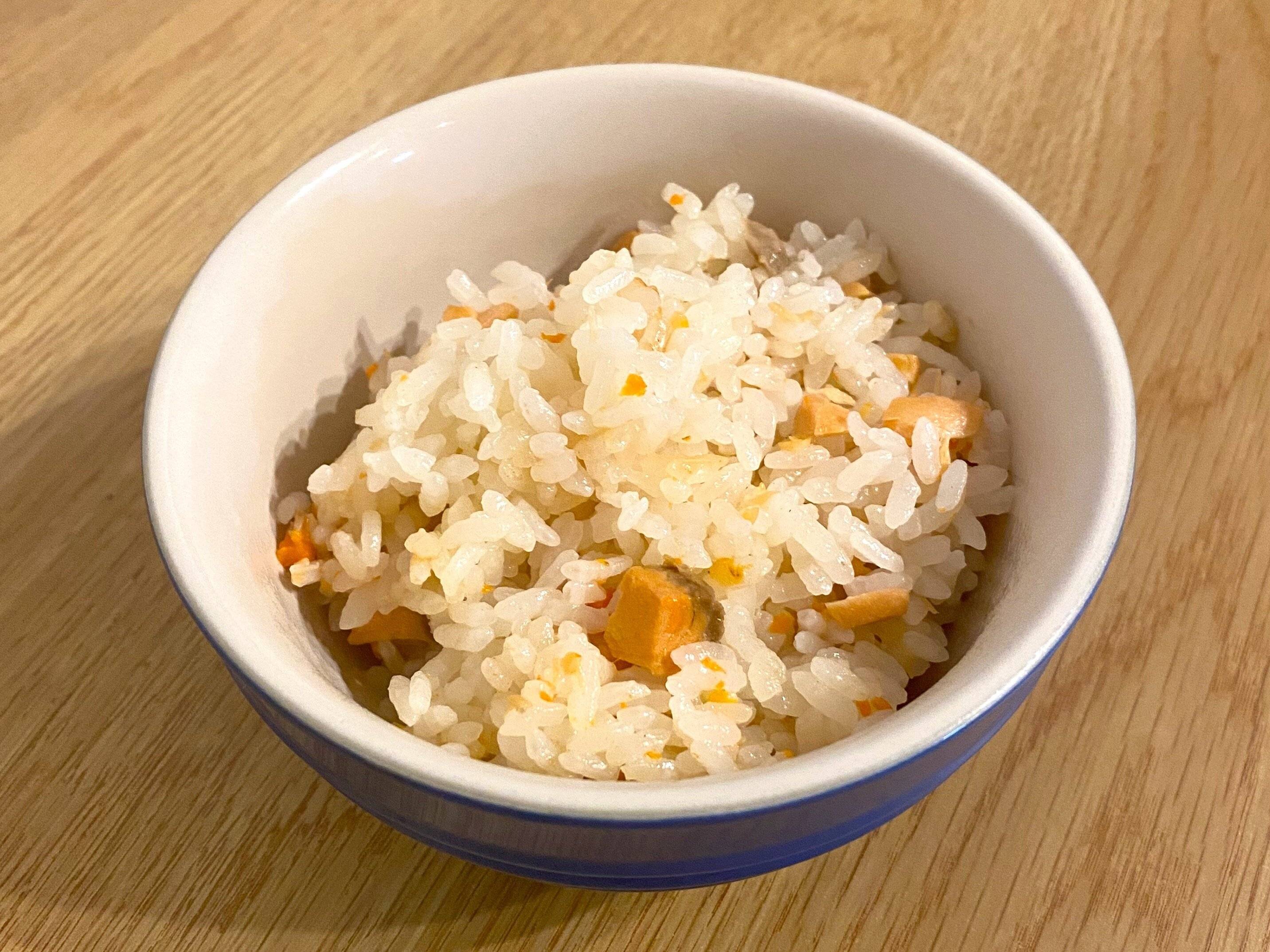 出汁香る　鮭ごはんの素