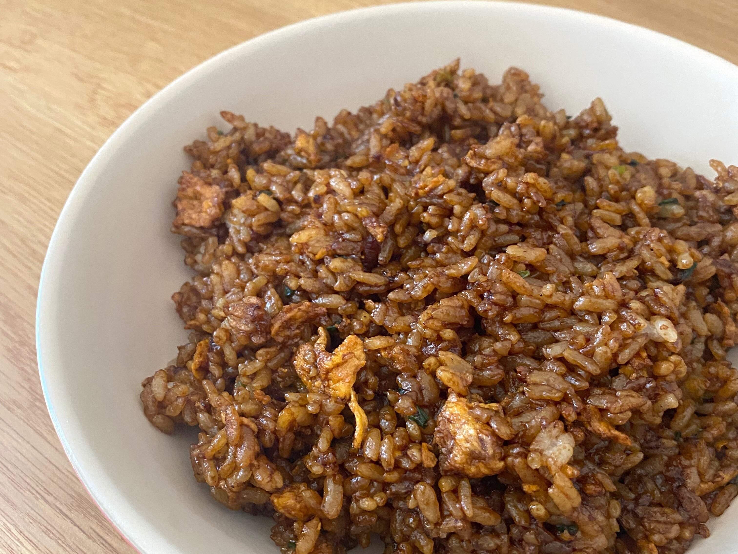 黒チャーハンの素