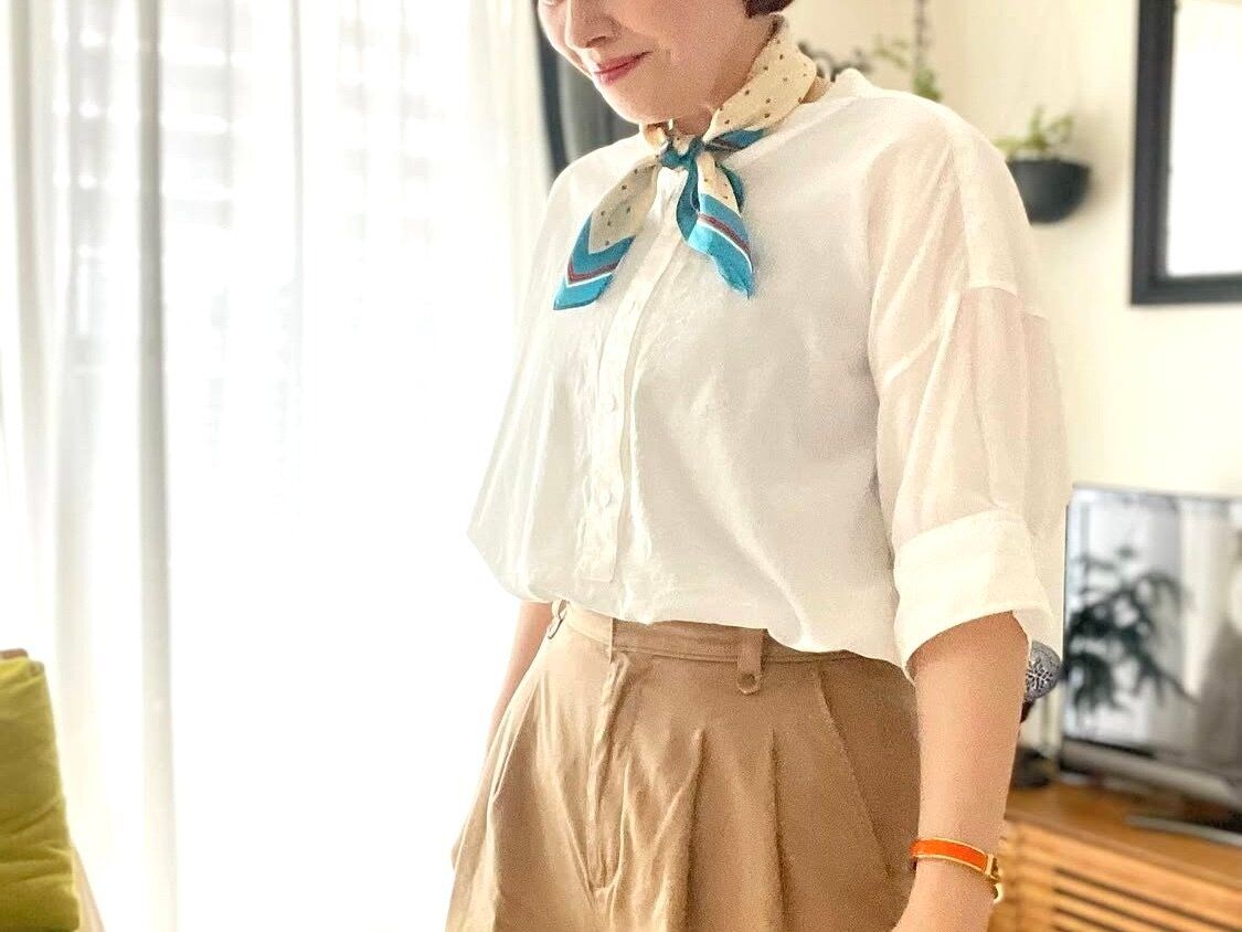 ドットスカーフ