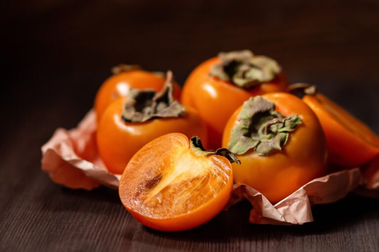 「柿」を食べすぎるとどうなる？知っておきたい柿のメリット＆デメリット