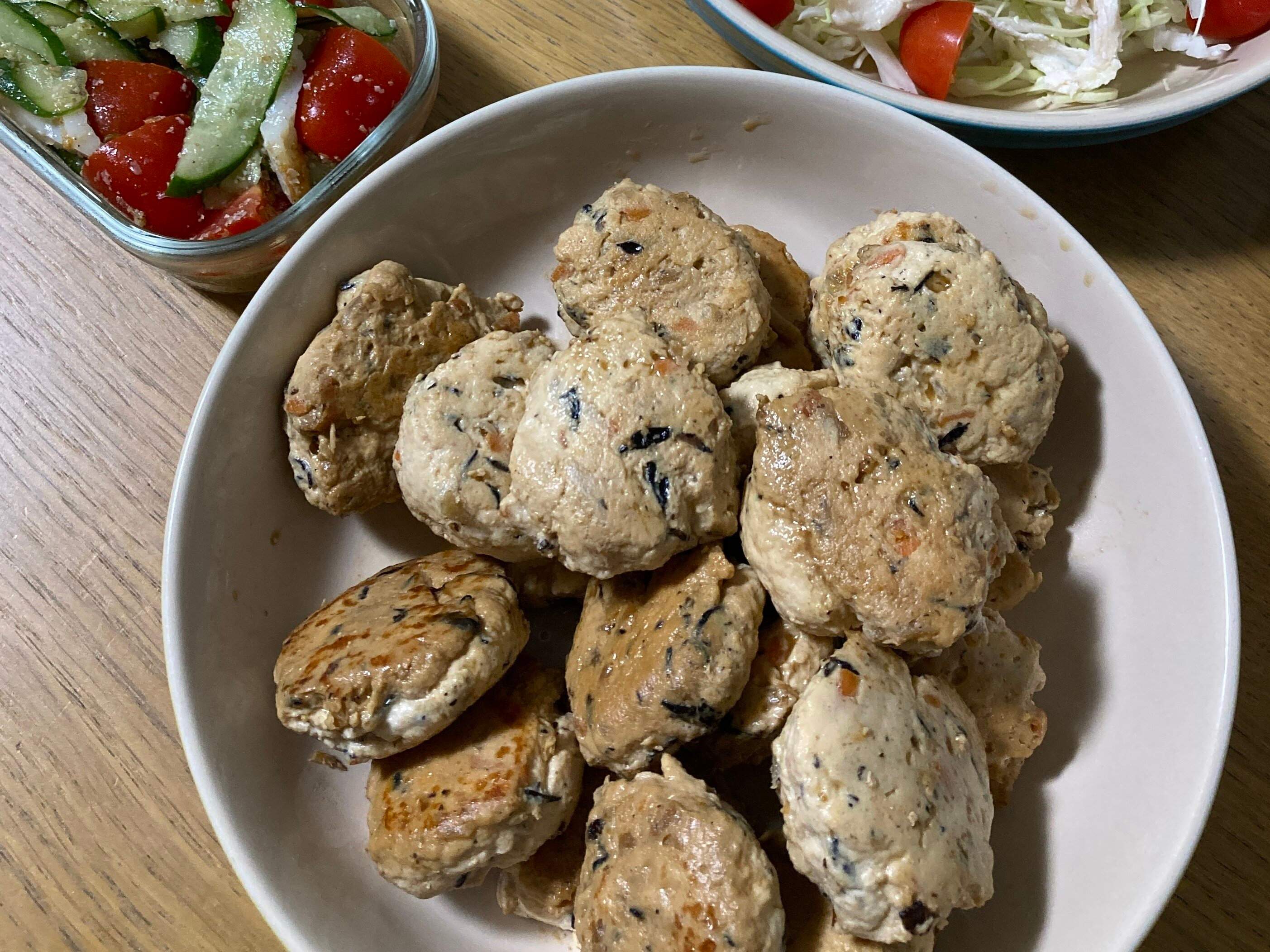 ひじきとごぼう入りのつくね