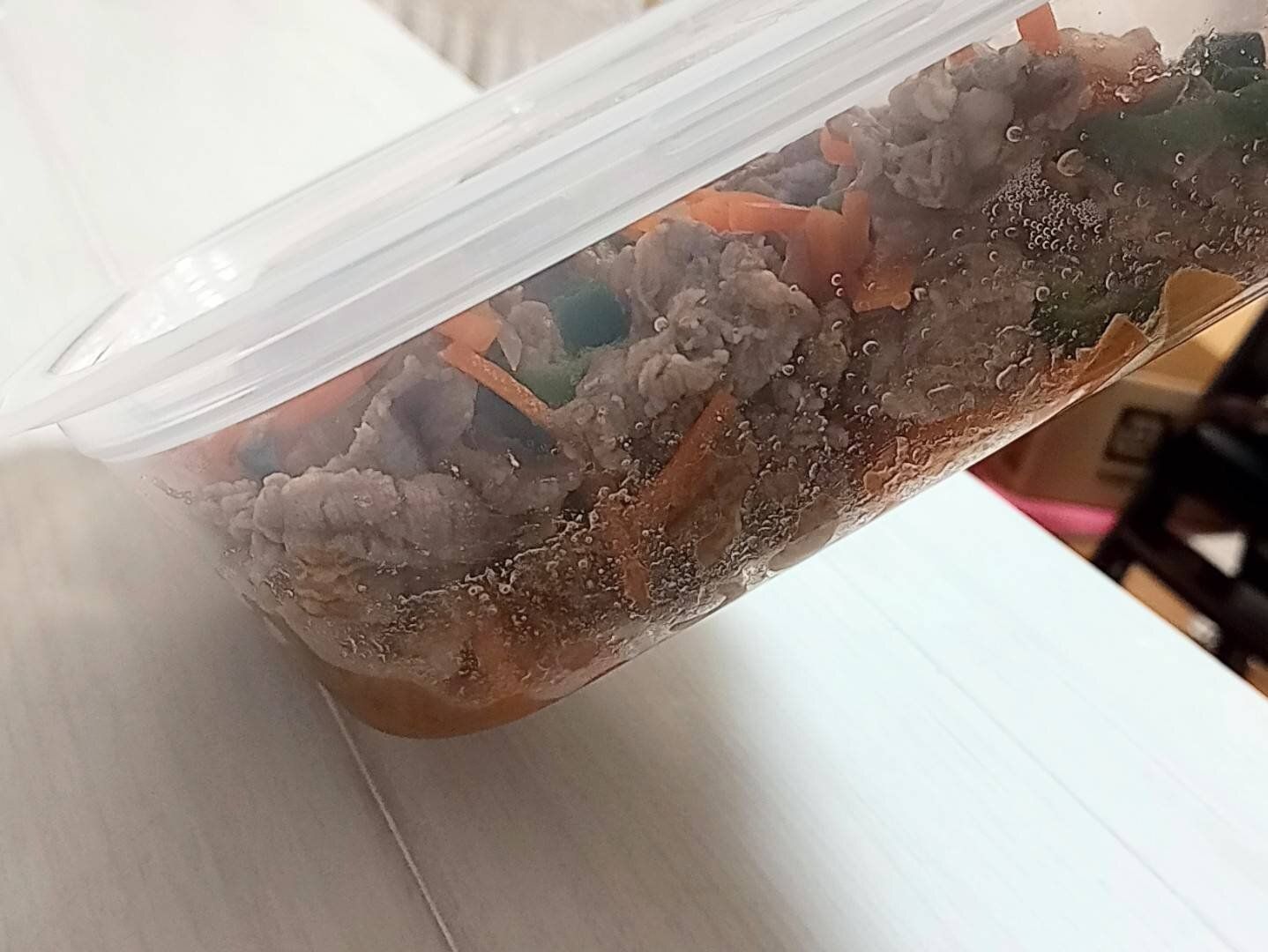 無印良品「蓋をしたままレンジで使えるフードコンテナ」