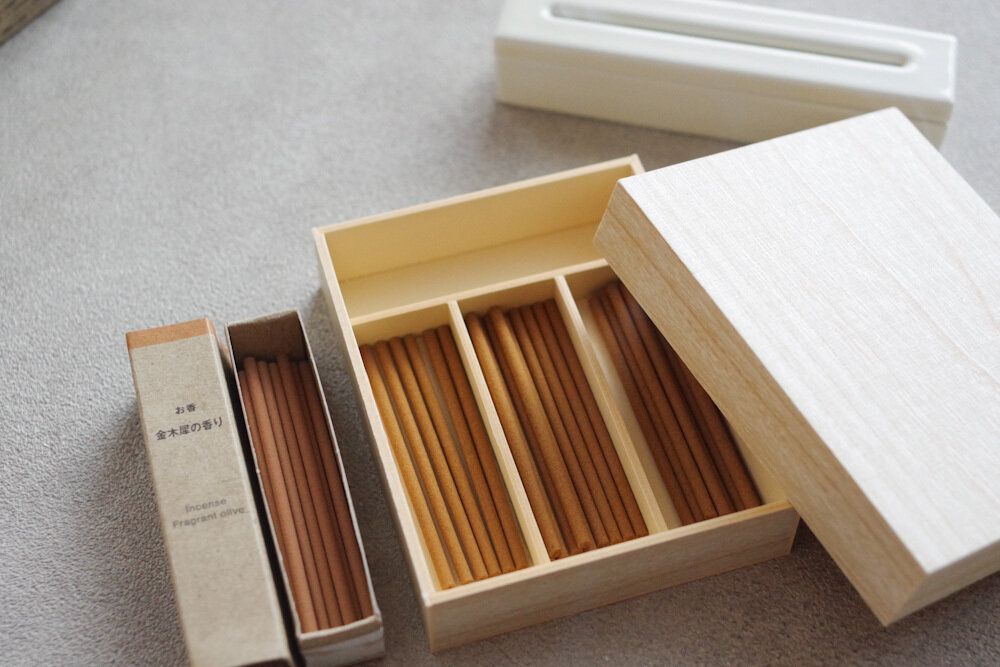 【無印良品】生活の質爆上がり!「ねかせて焚く香皿」で快適&癒しの空間に