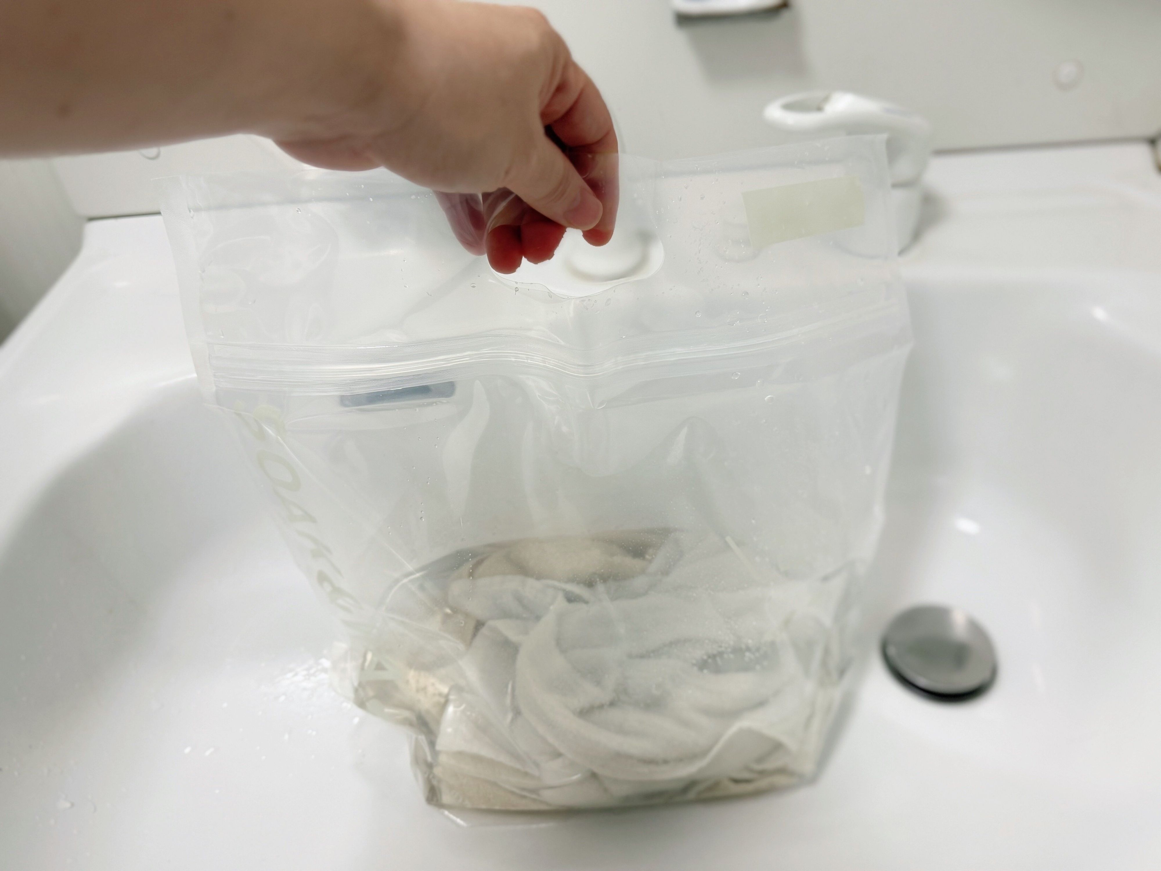 袋タイプで少ない水でも浸かりやすい