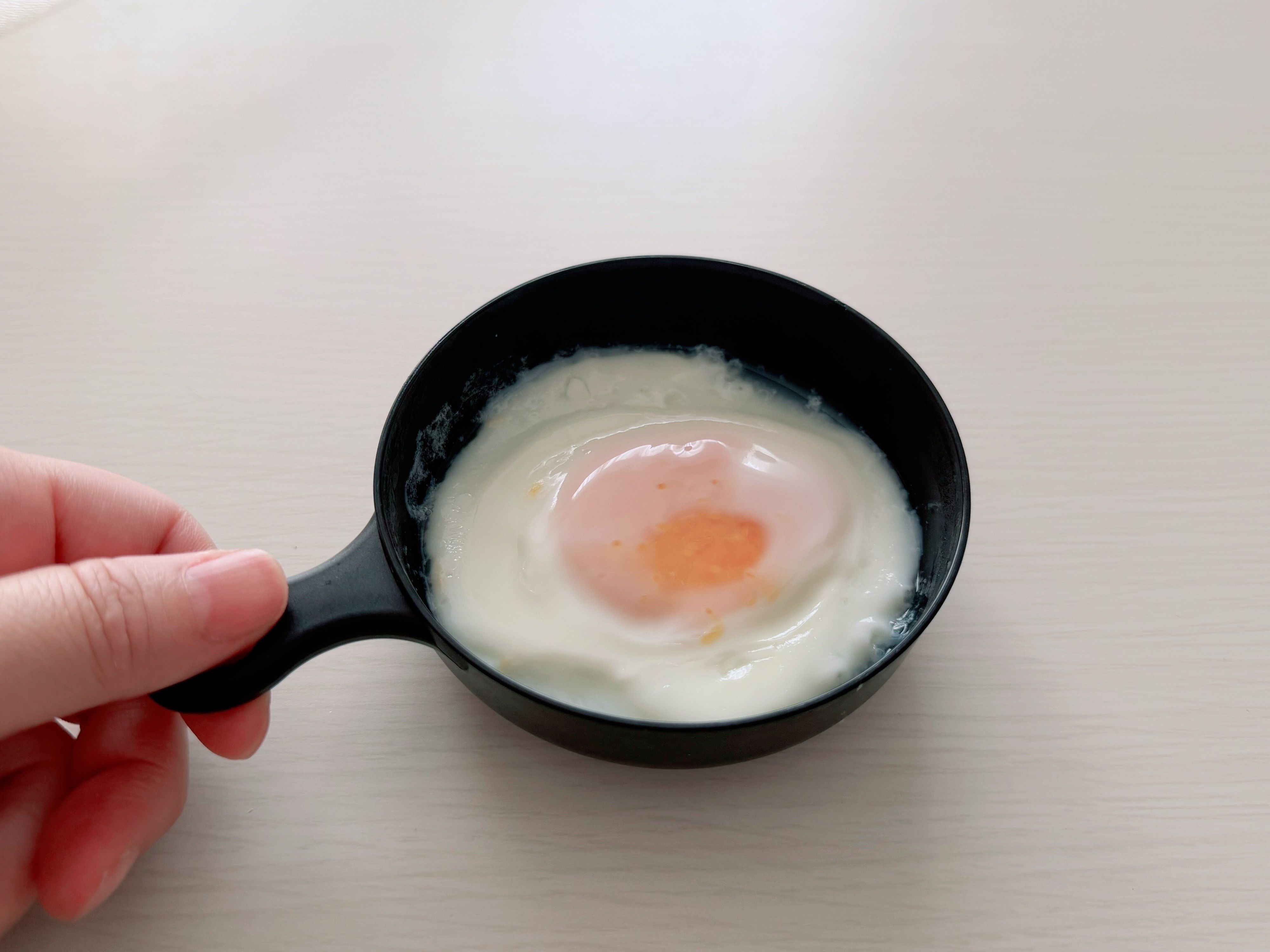 取っ手付きで食器代わりにもなる