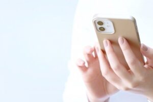 スマホの中も大掃除！劇的に気持ちも軽くなる「スマホを整える簡単3ステップ」