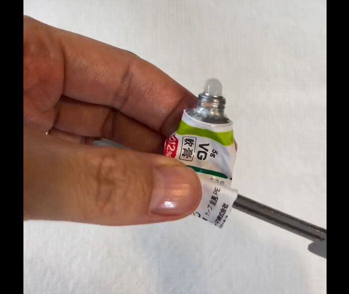 【キャンドゥ】即買いした!チューブ絞り器