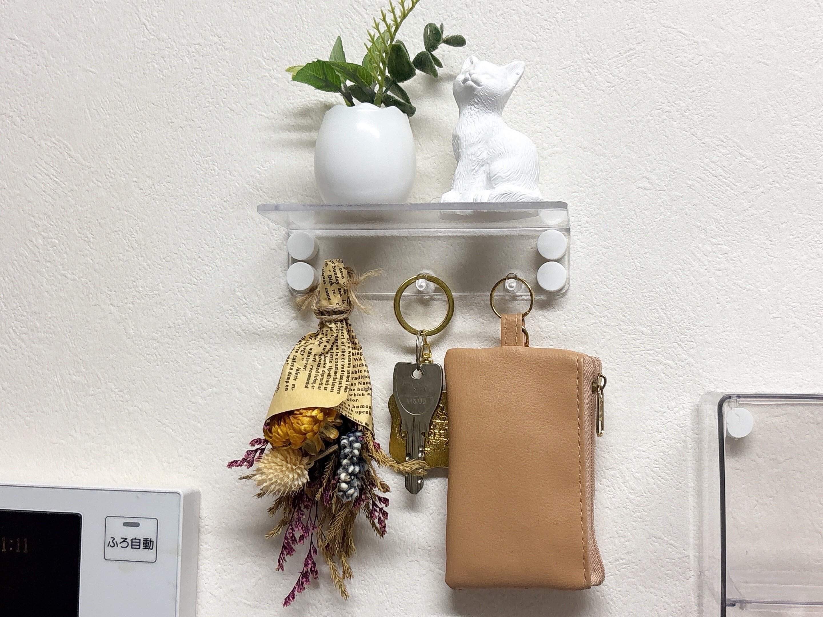 セリアウォールラックフック付き