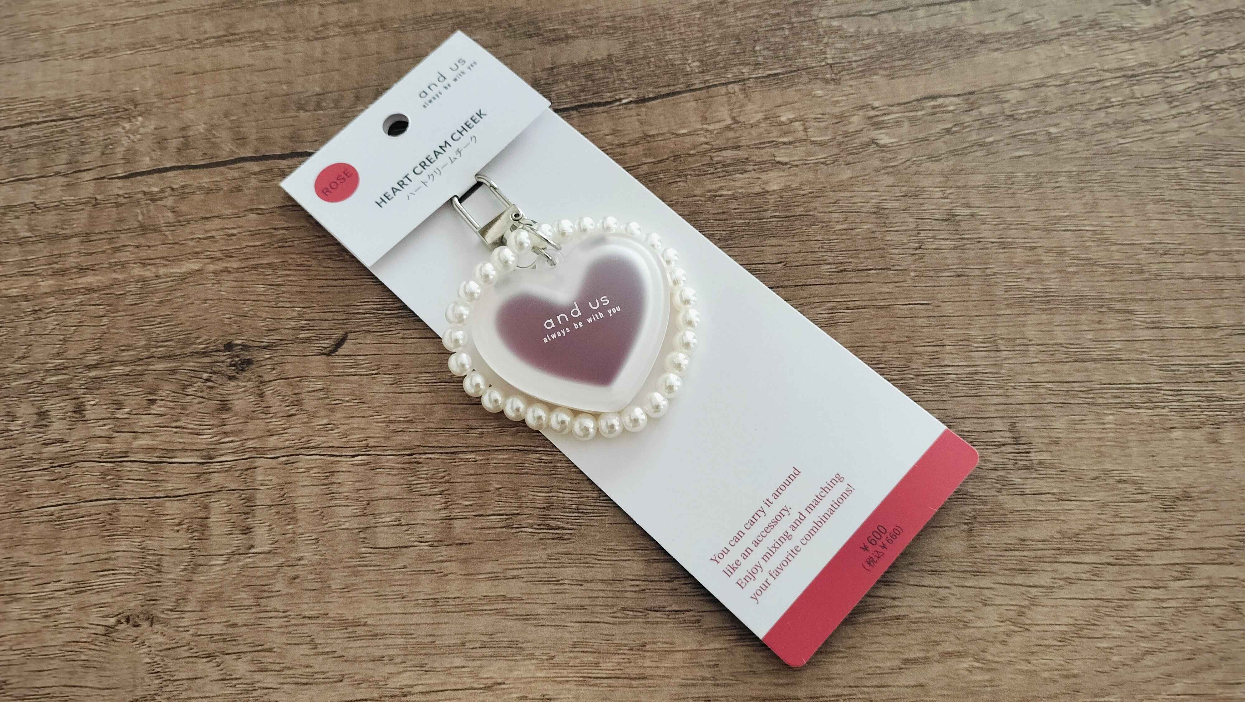 スリーコインズ ハートクリームチーク