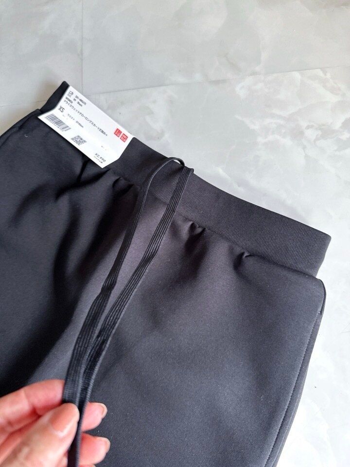 ユニクロ ドライスウェットナローロングスカート