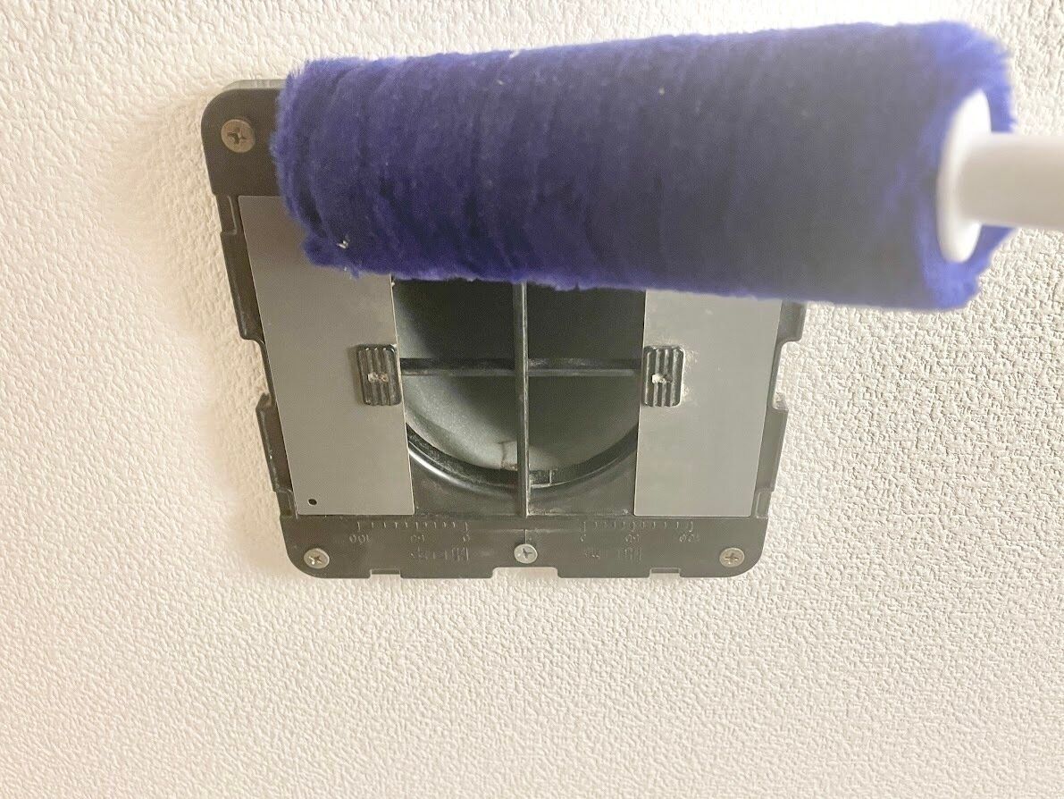 見える範囲のホコリを取る