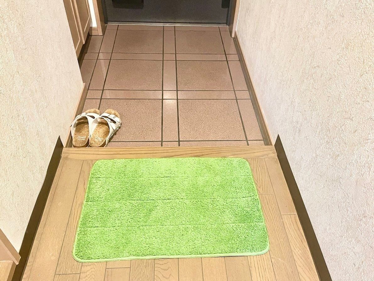 グリーンの玄関マット