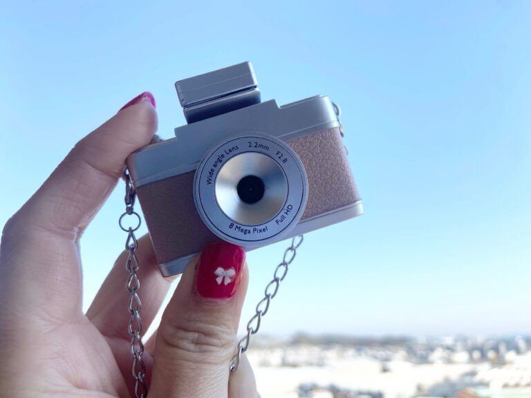 【3COINS】「ミニトイカメラ」流行ってるけど実際どう？昭和平成レトロ写真の楽しみ方は？