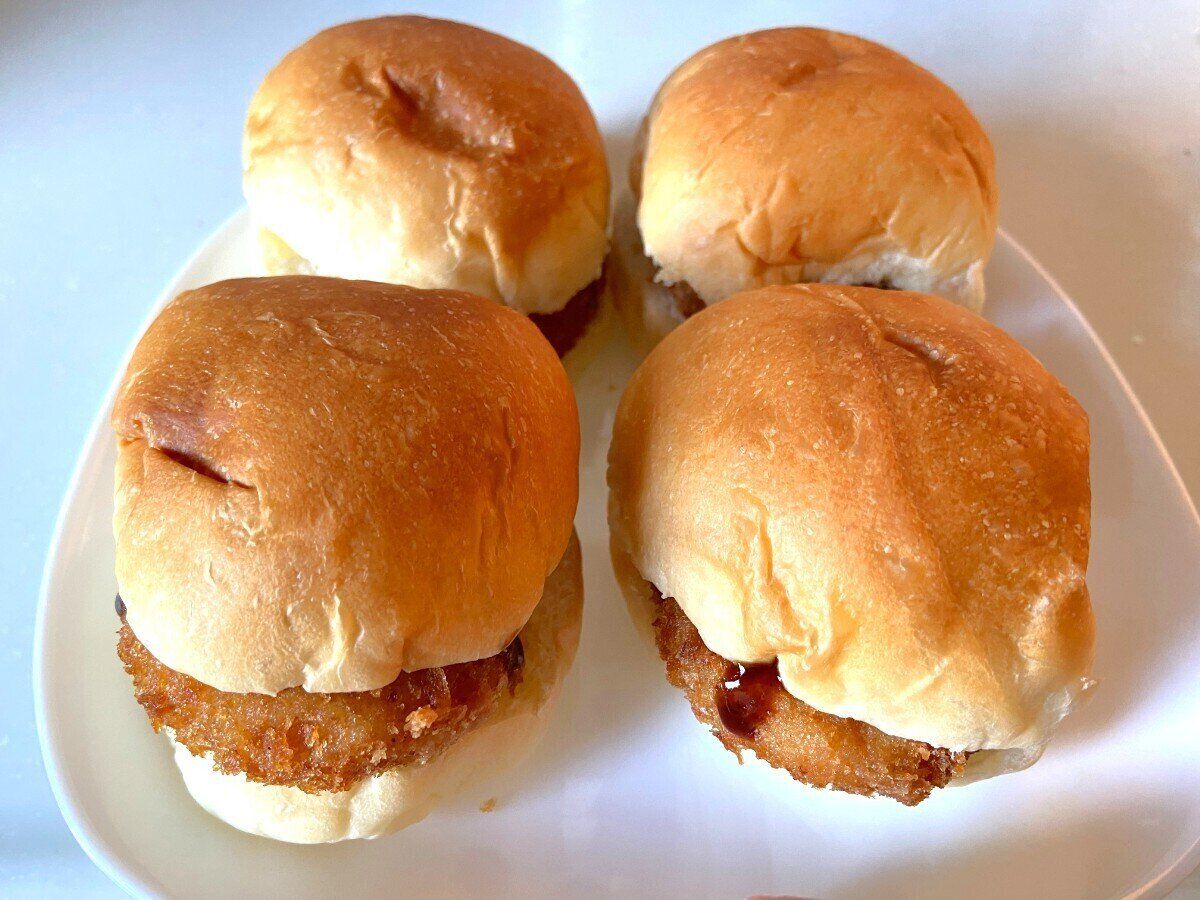 コロッケサンド