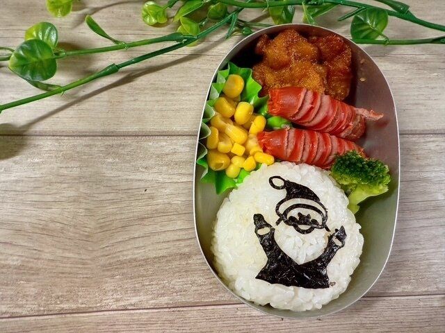 【カルディ】お弁当にもピッタリ！かんたんにかわいいごはんがつくれる「クリスマスのりあーと」