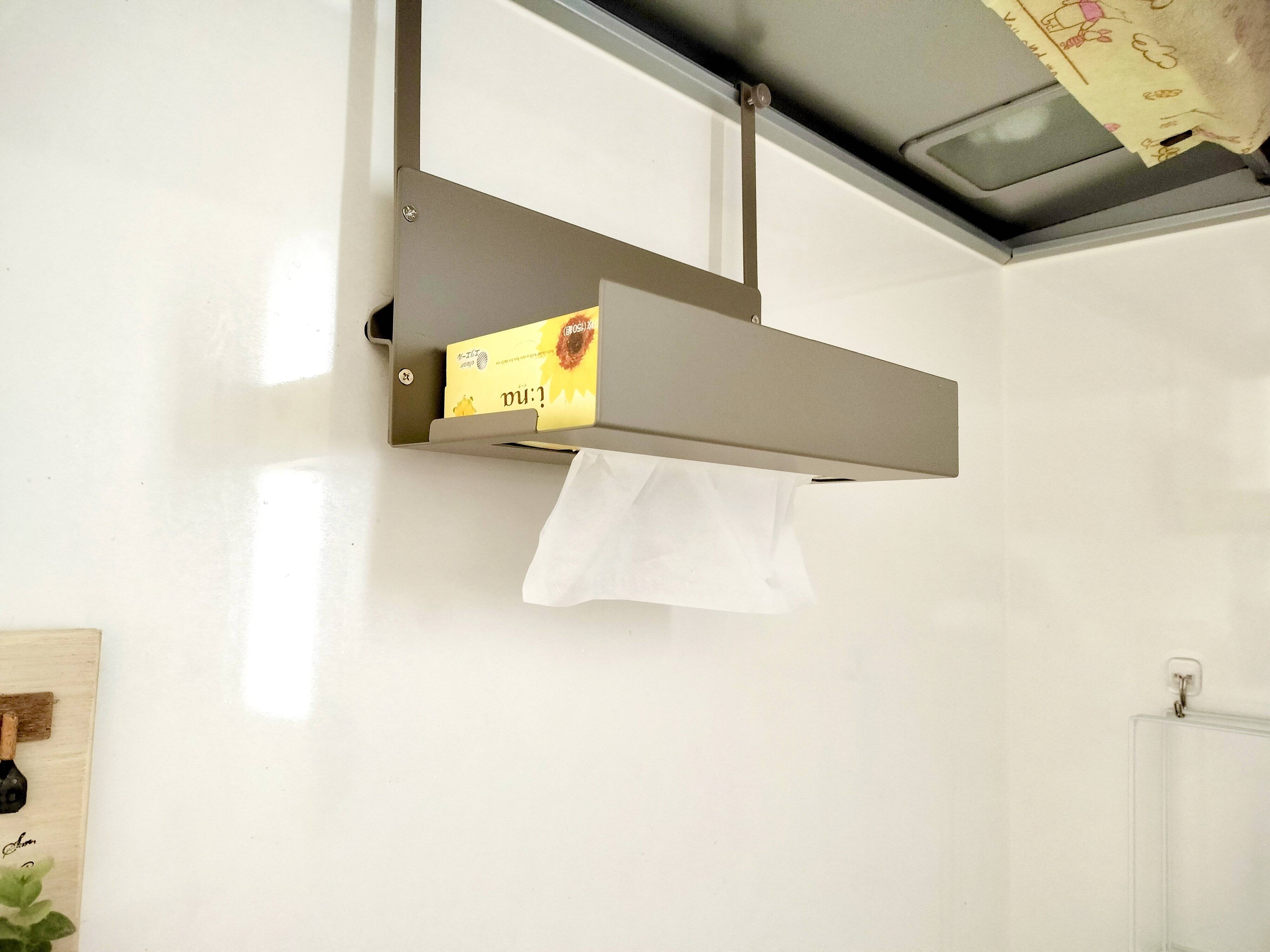 ホルダーにティッシュボックスを入れた画像