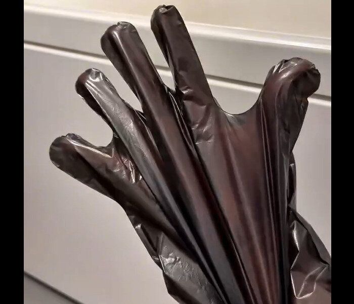 【セリア】便利すぎ!手袋型ゴミ袋