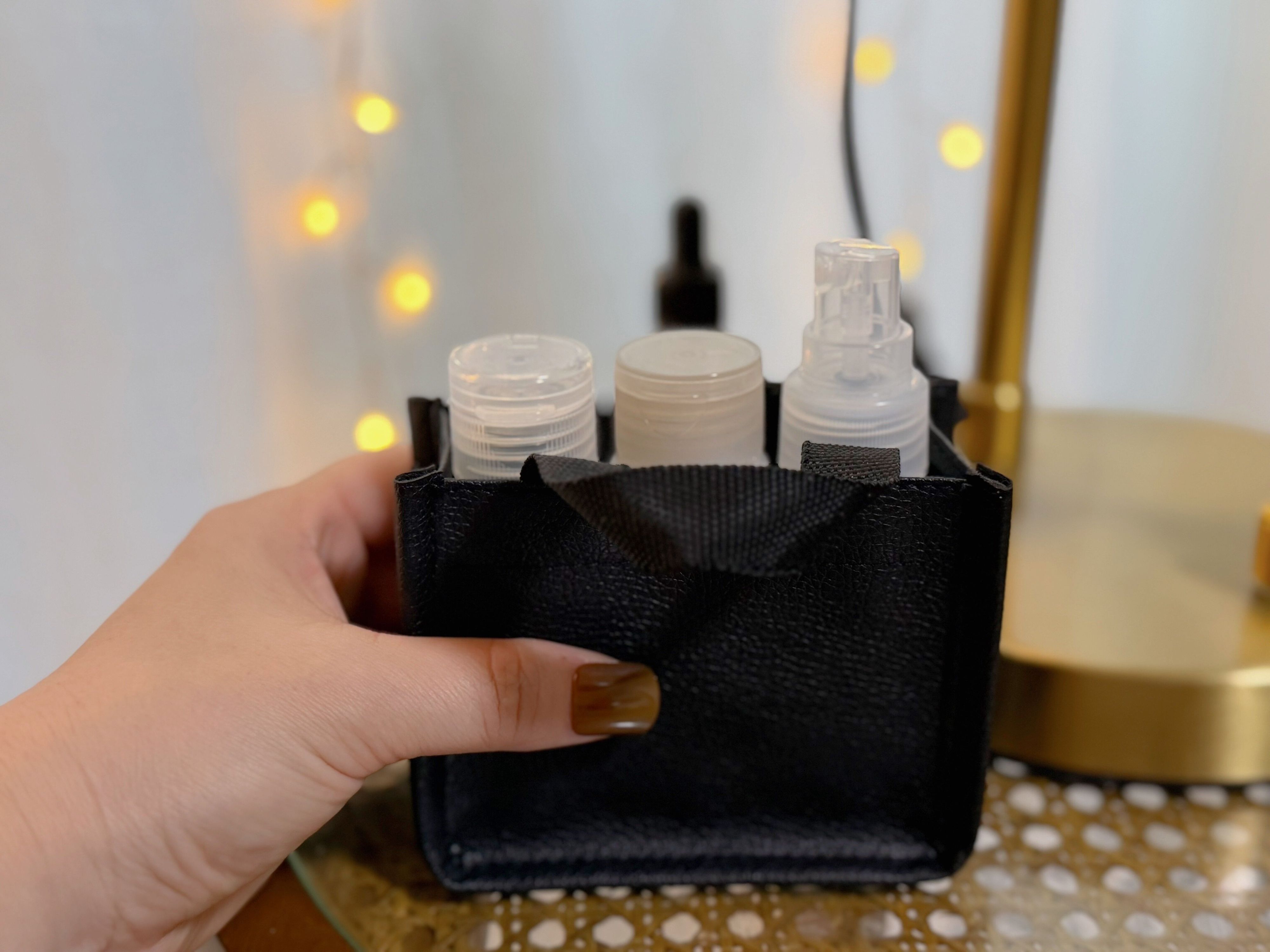 ミニサイズのボトルがぴったり!