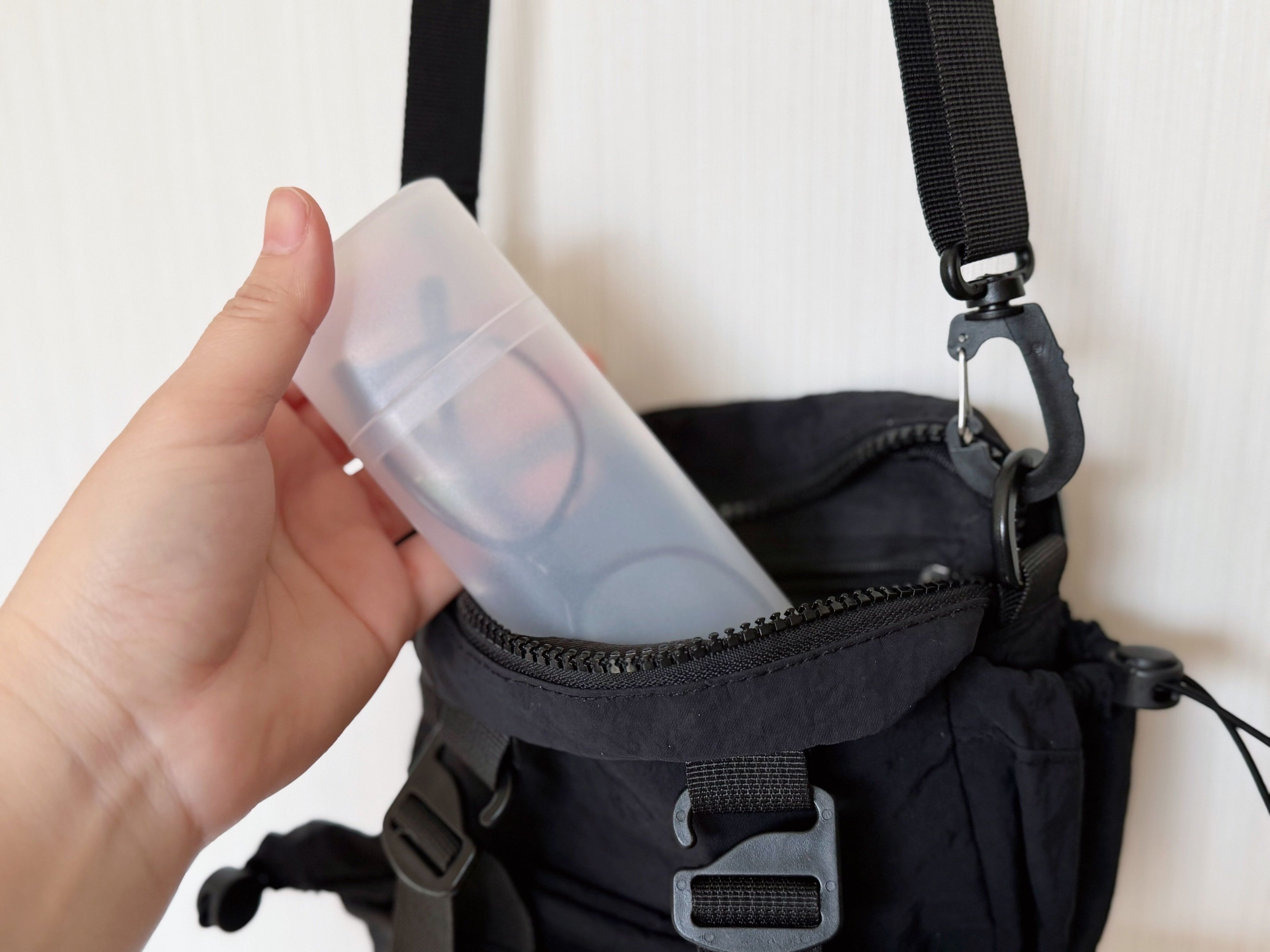 ハードケースでコンパクト!